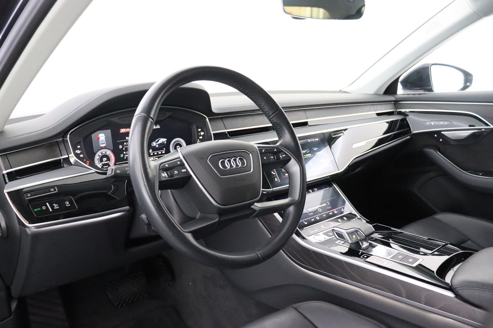 AUDI A8 2020