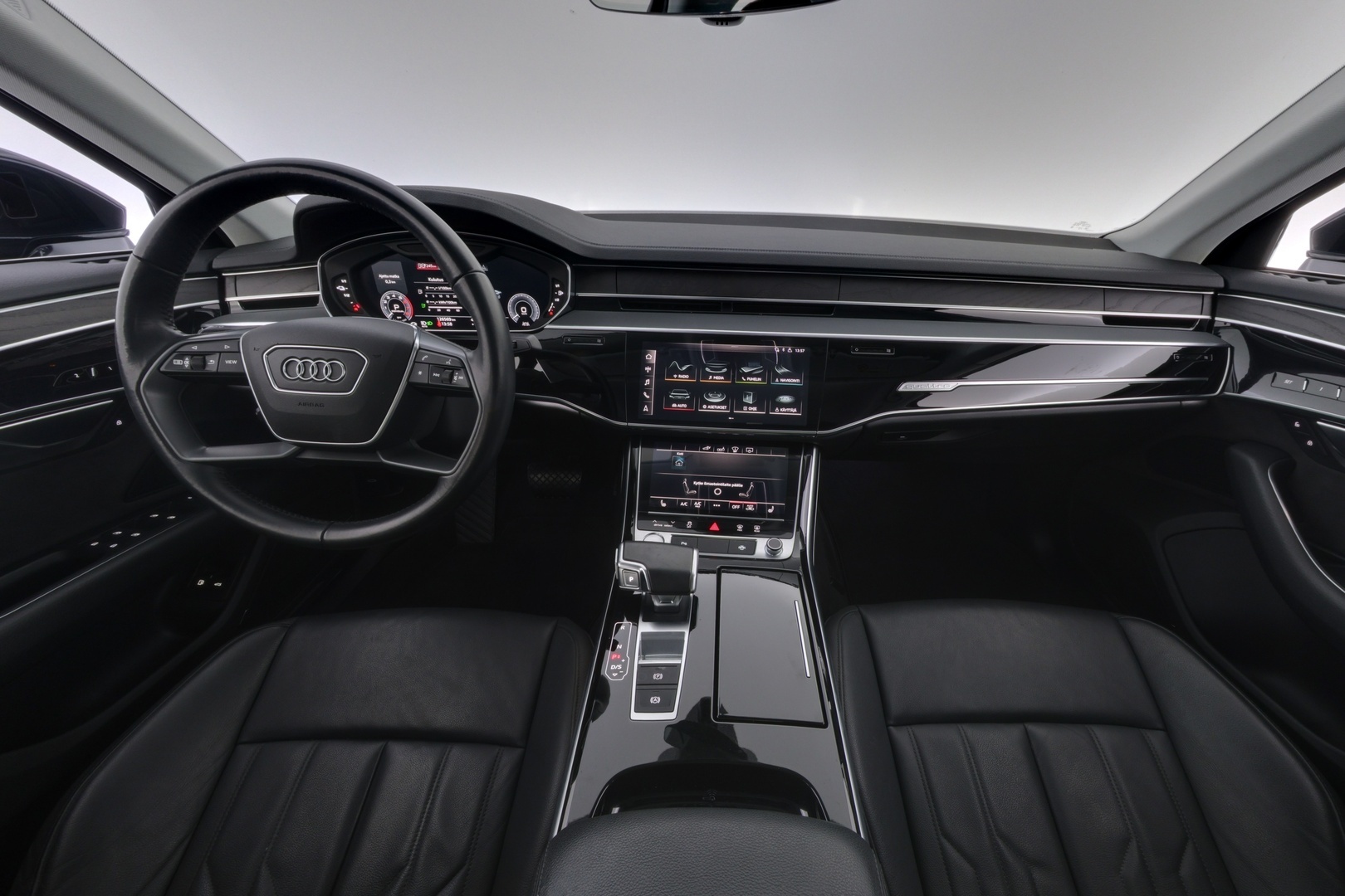 AUDI A8 2020