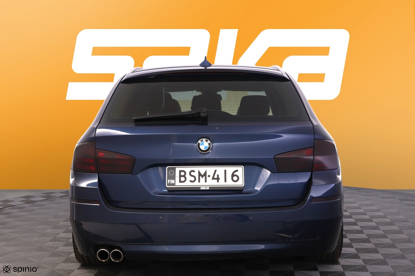 BMW 530 2011