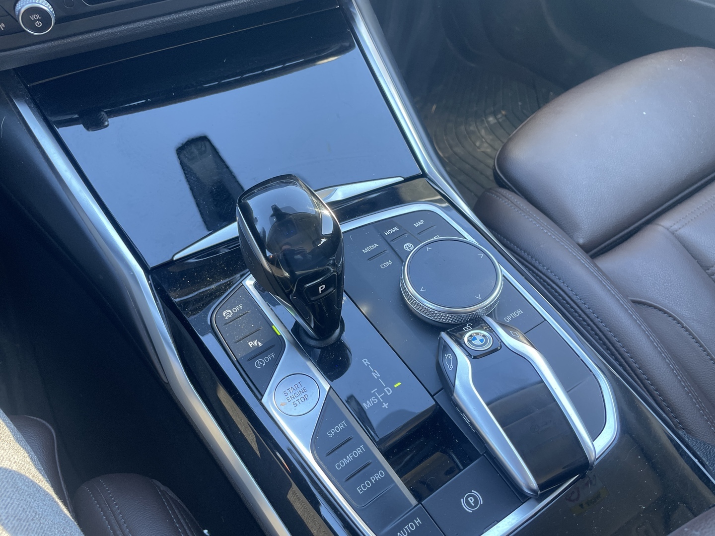 BMW 320 2019