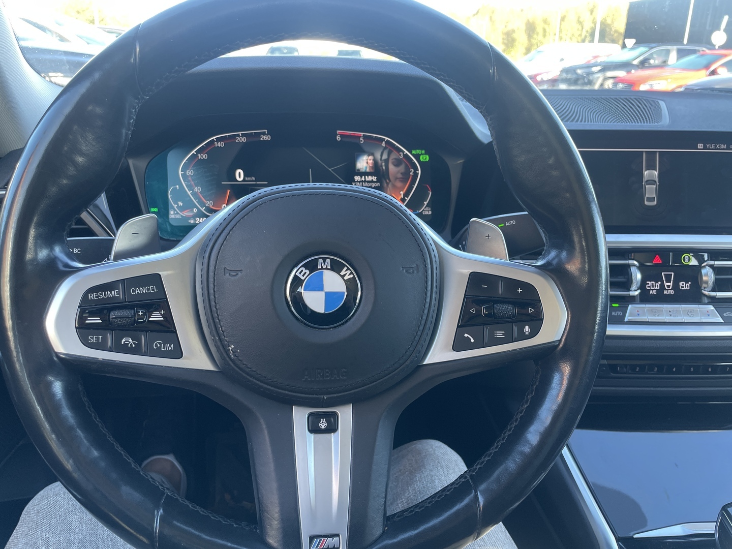 BMW 320 2019