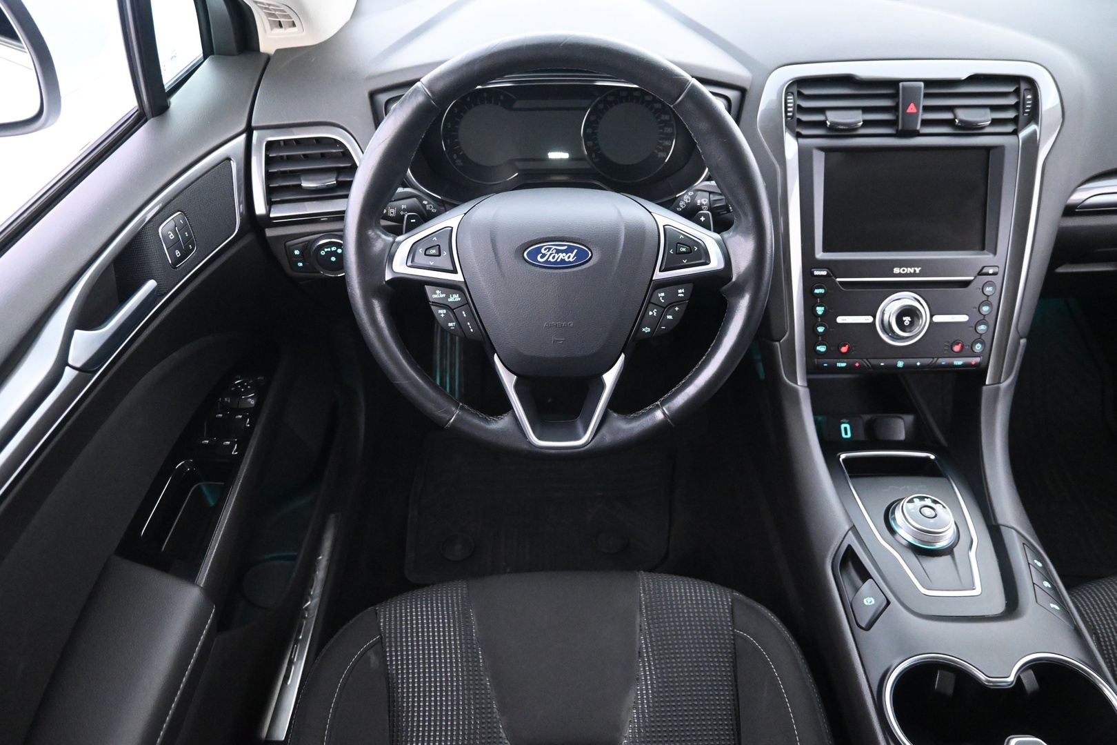 FORD Mondeo 2019