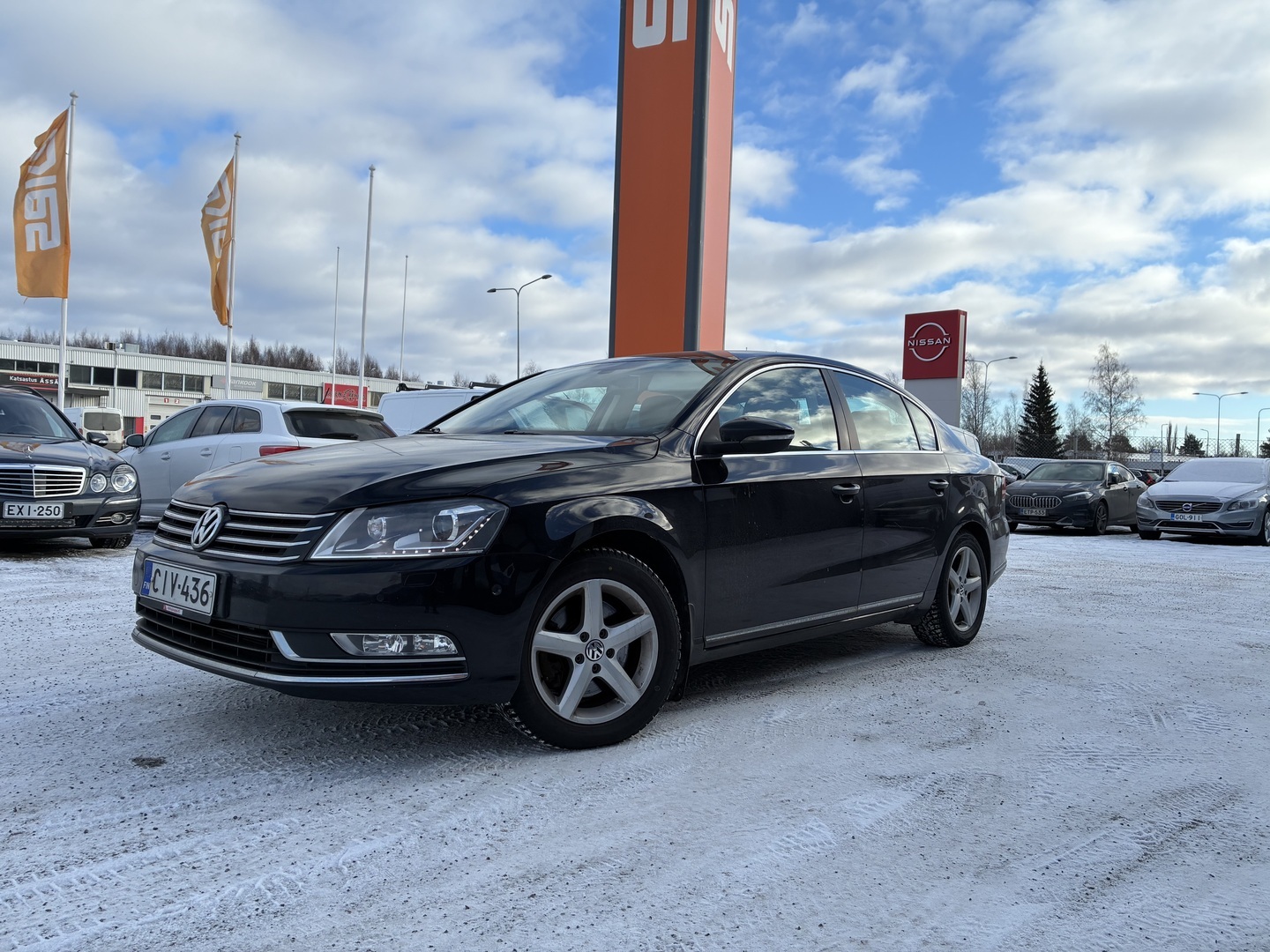 VOLKSWAGEN Passat 2013
