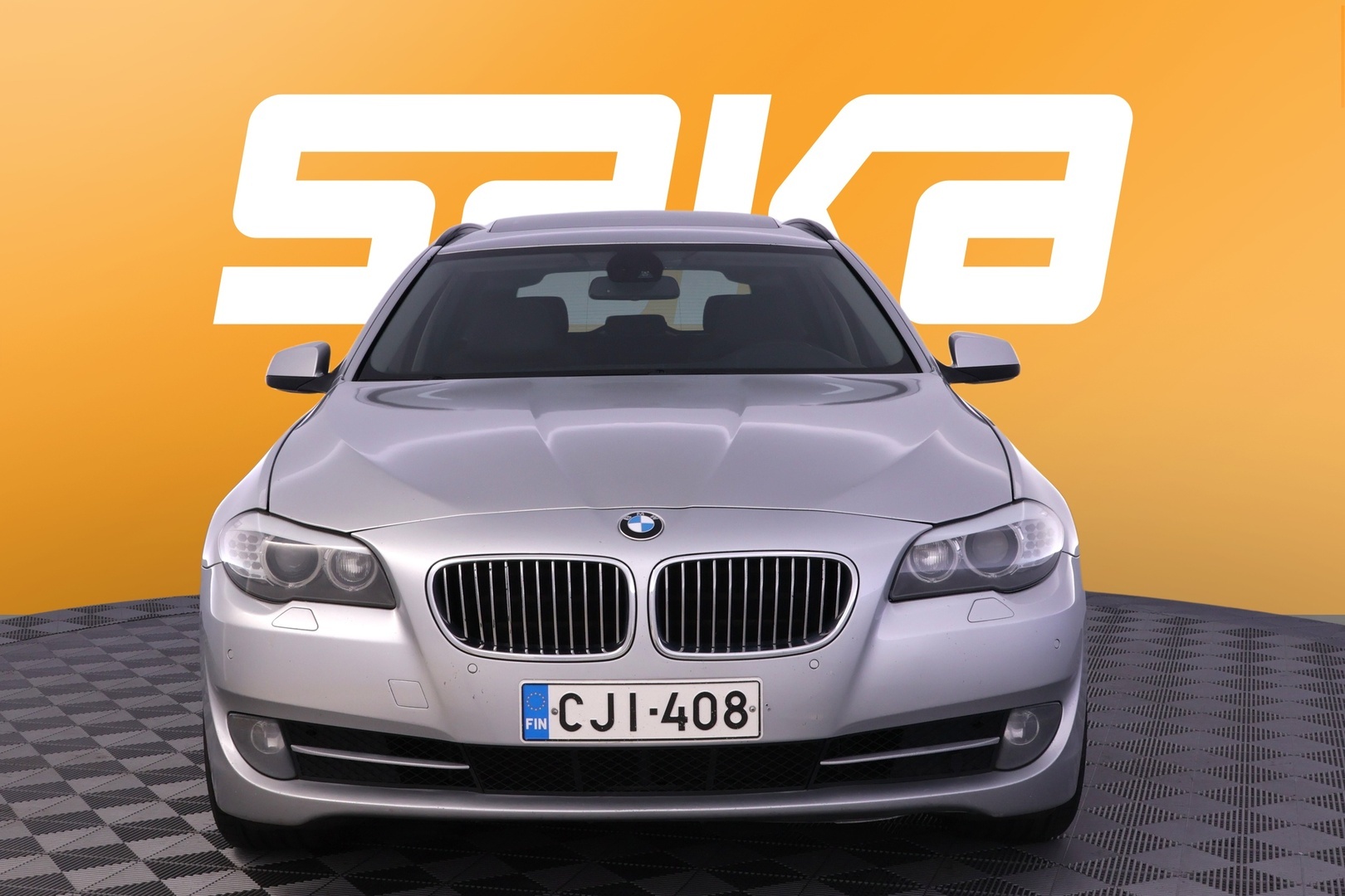 BMW 525 2011