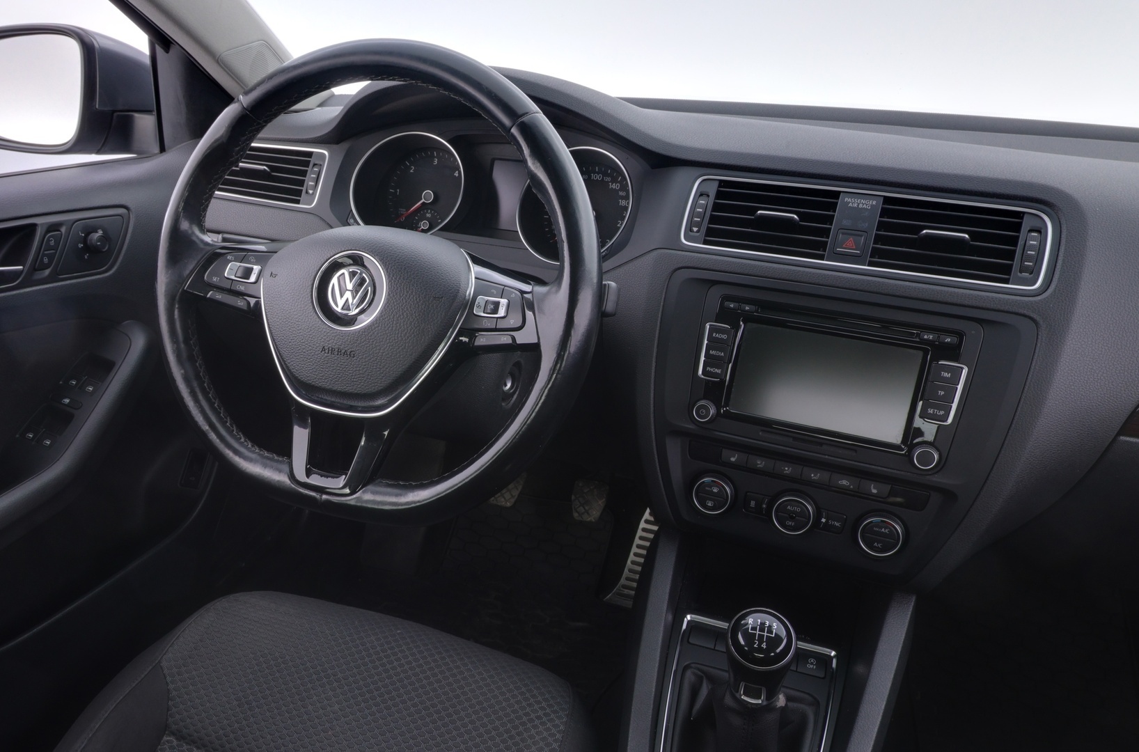 VOLKSWAGEN Jetta 2015