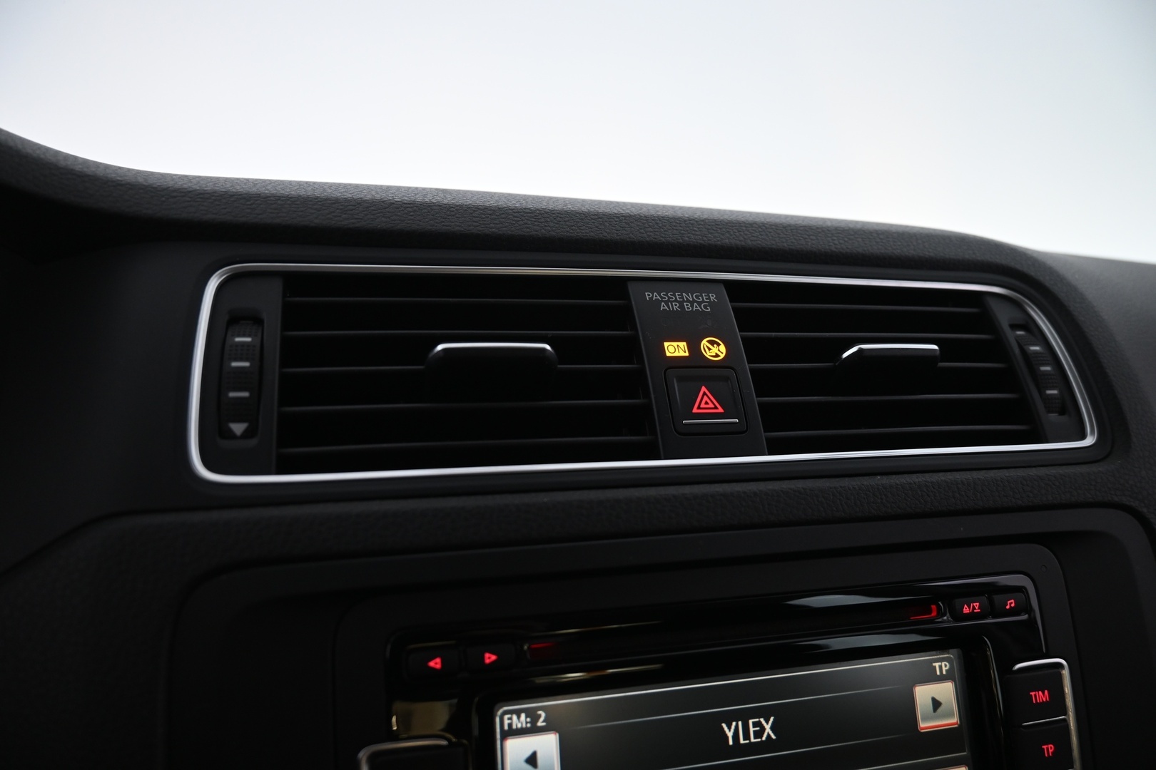 VOLKSWAGEN Jetta 2015