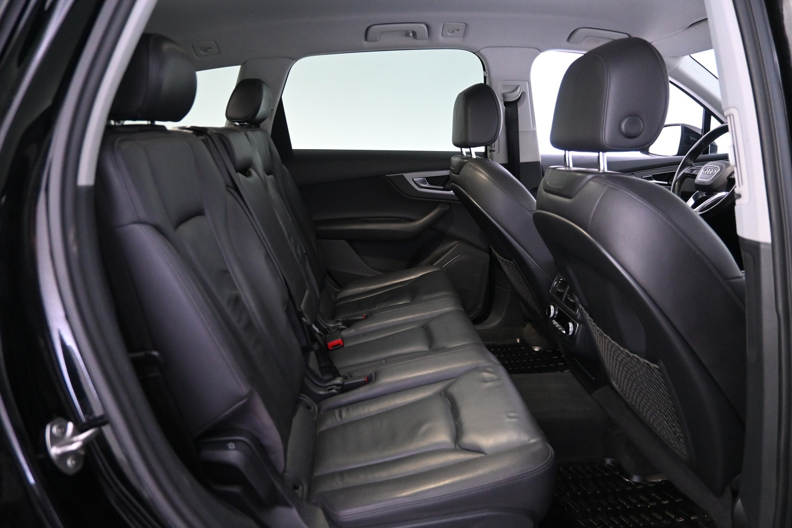 AUDI Q7 2016