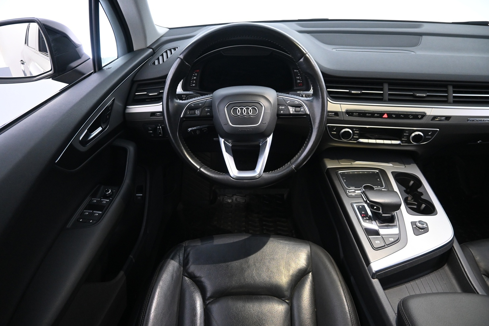 AUDI Q7 2016