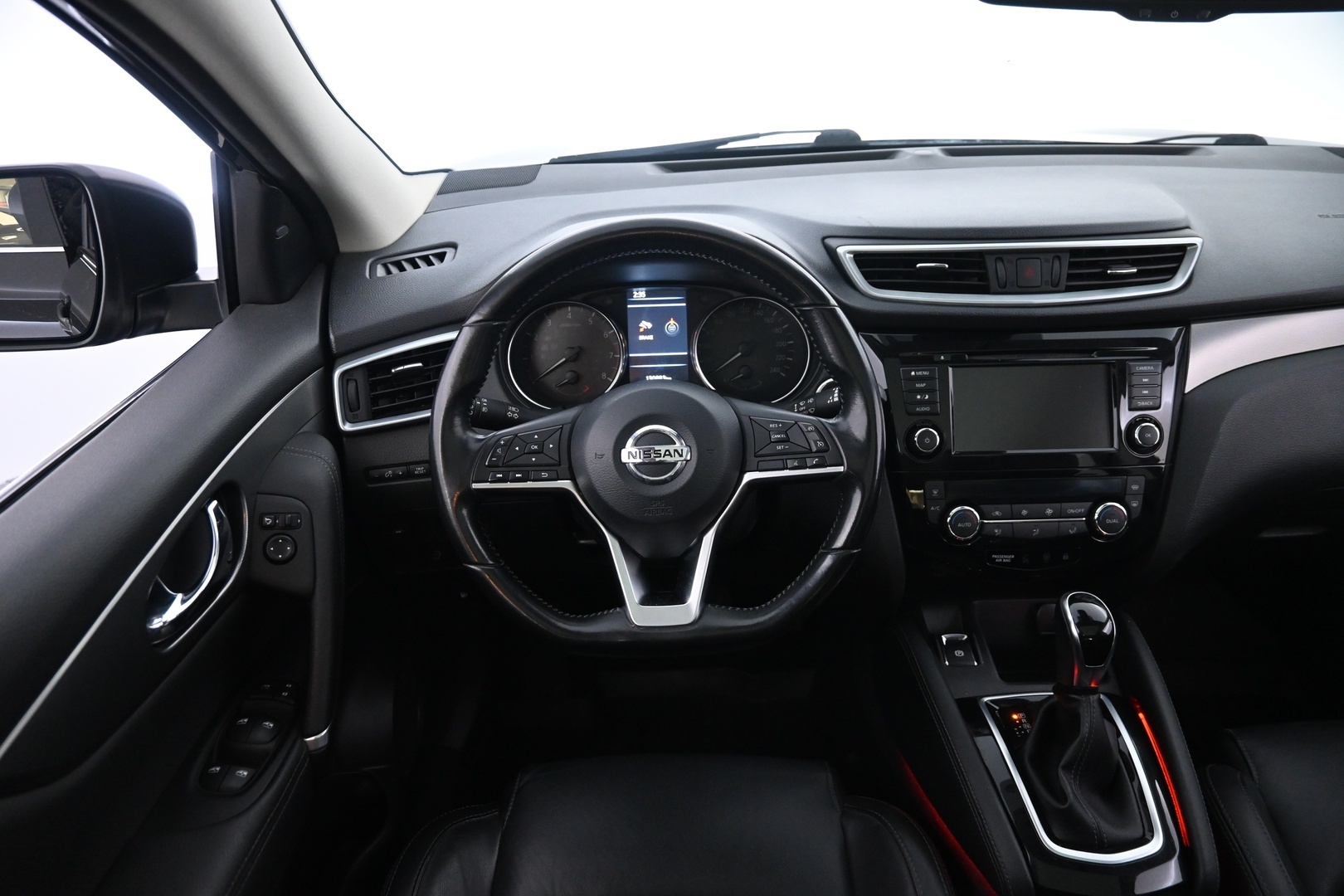 NISSAN Qashqai 2019