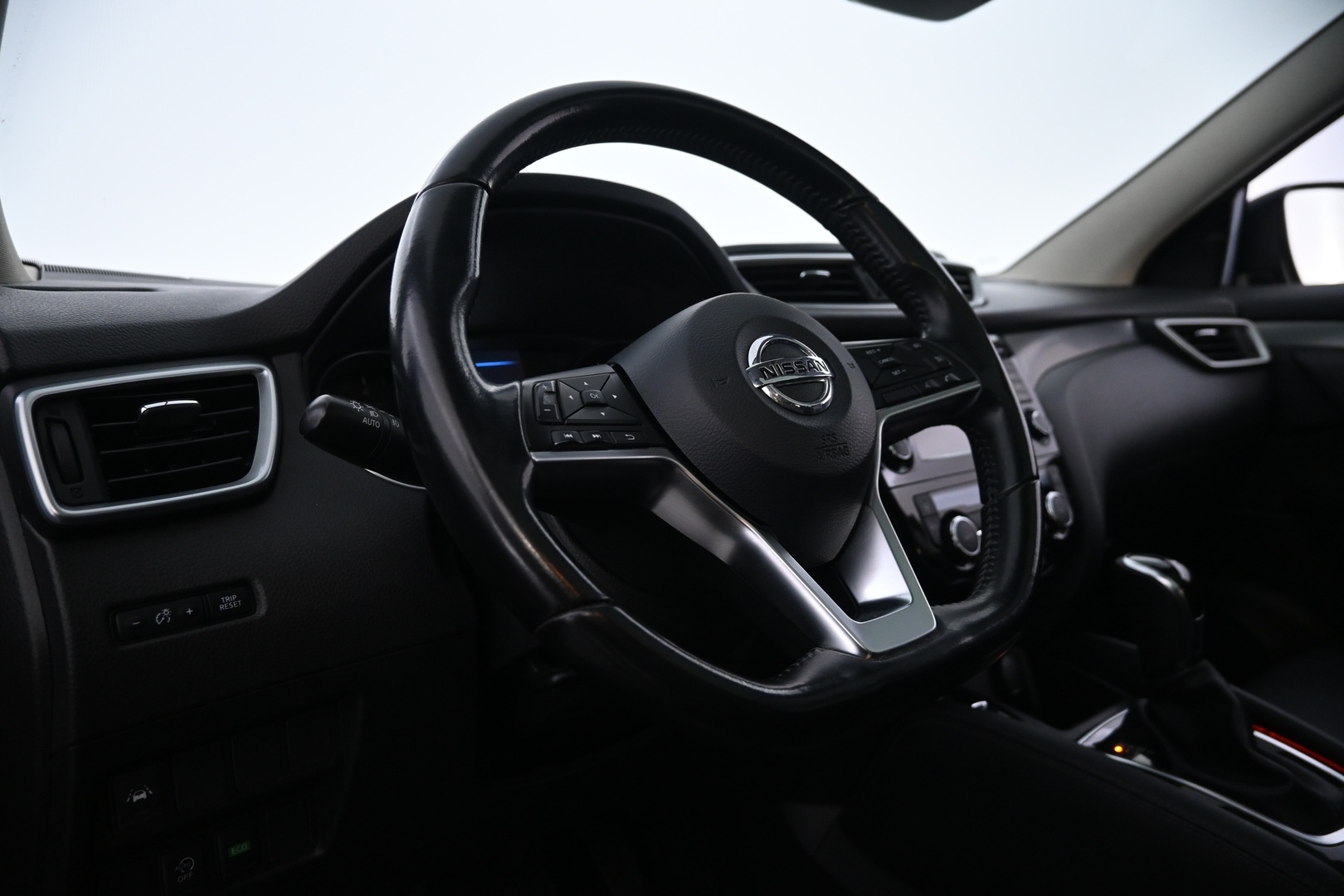NISSAN Qashqai 2019