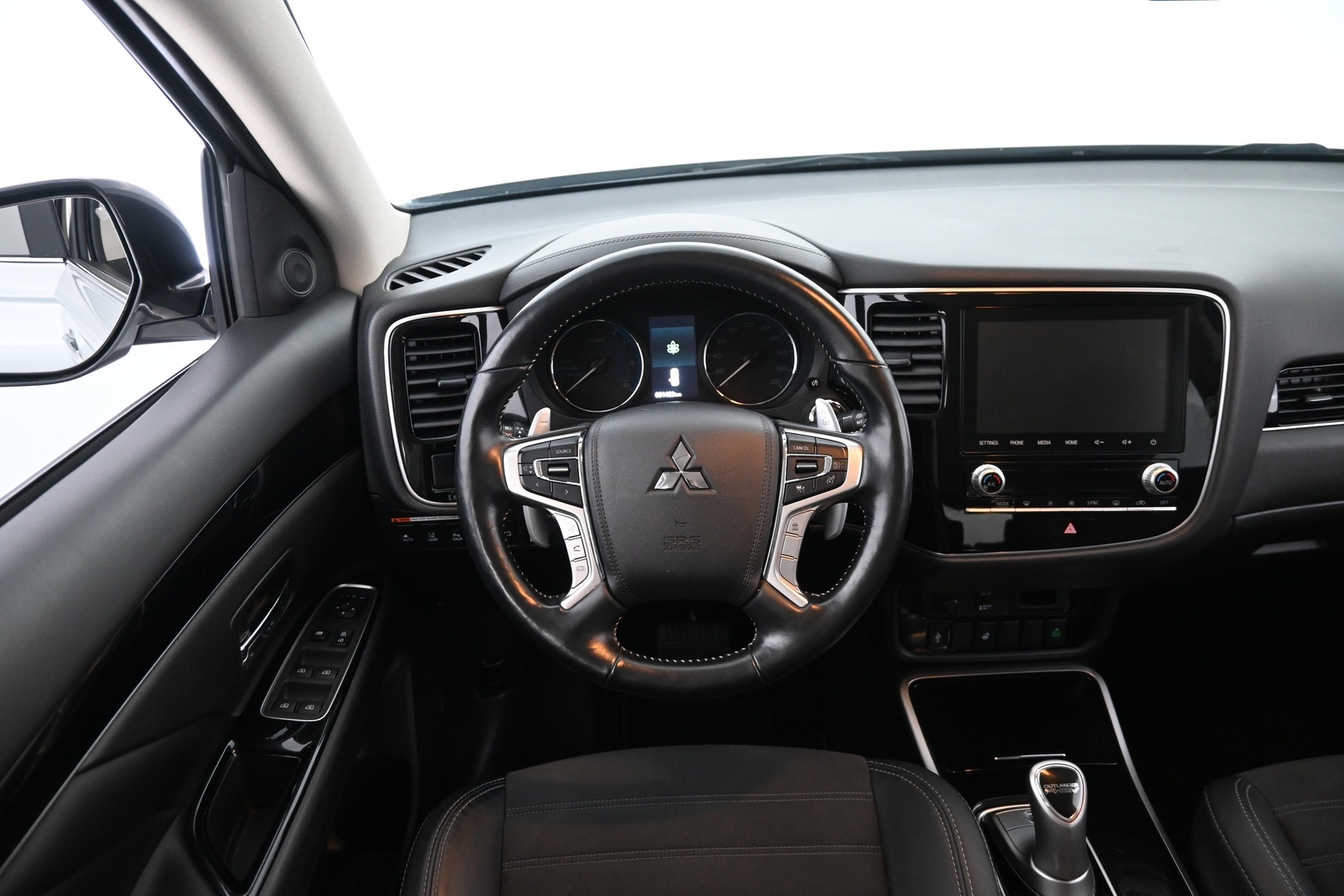 MITSUBISHI Outlander PHEV 2020