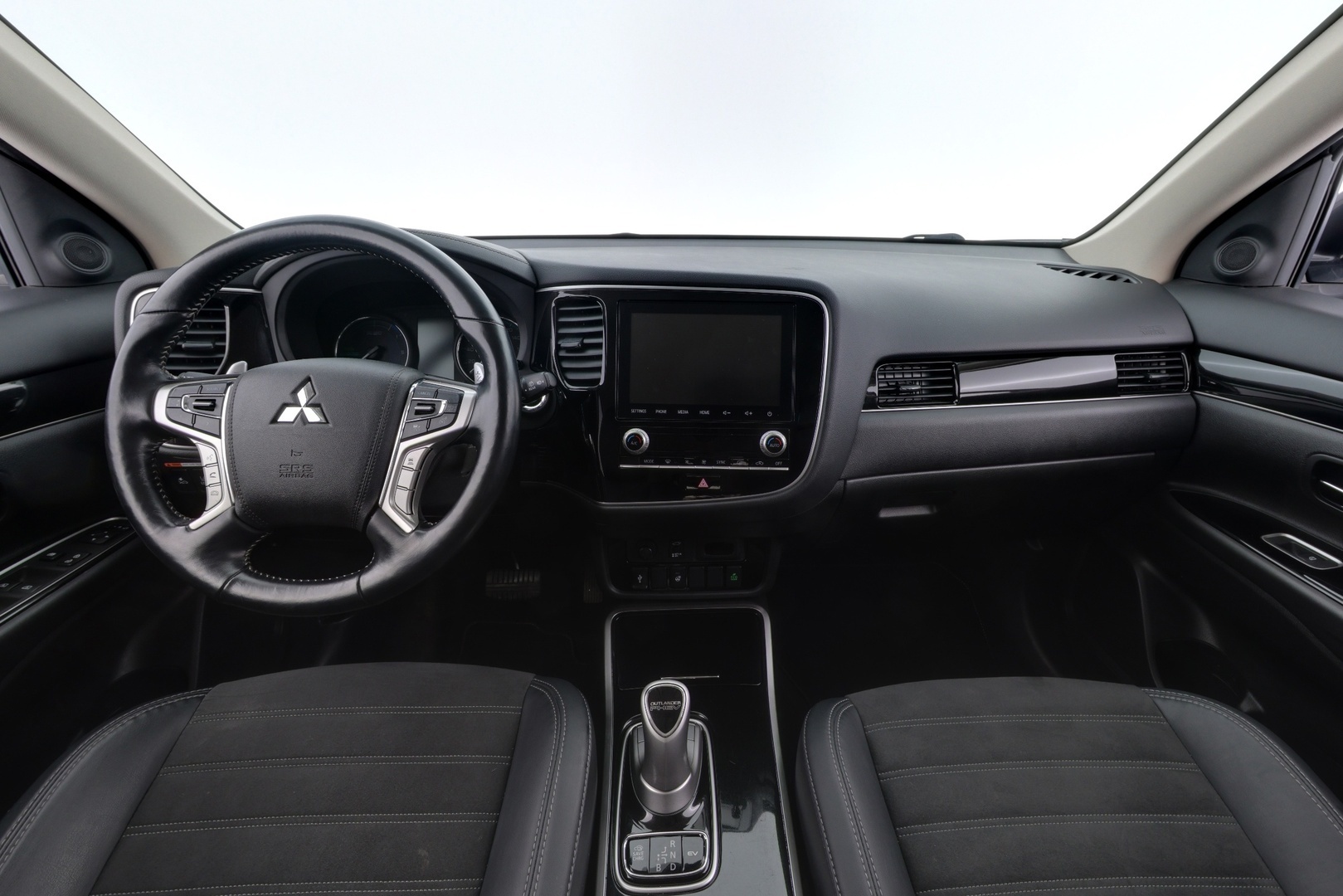 MITSUBISHI Outlander PHEV 2020