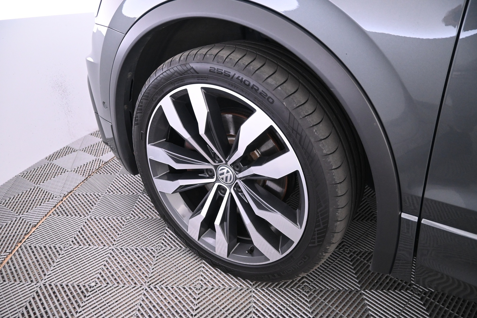 VOLKSWAGEN Tiguan 2017