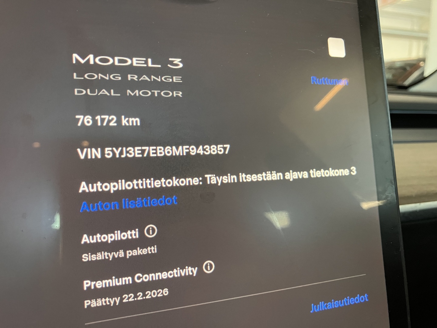 TESLA Model 3 2021