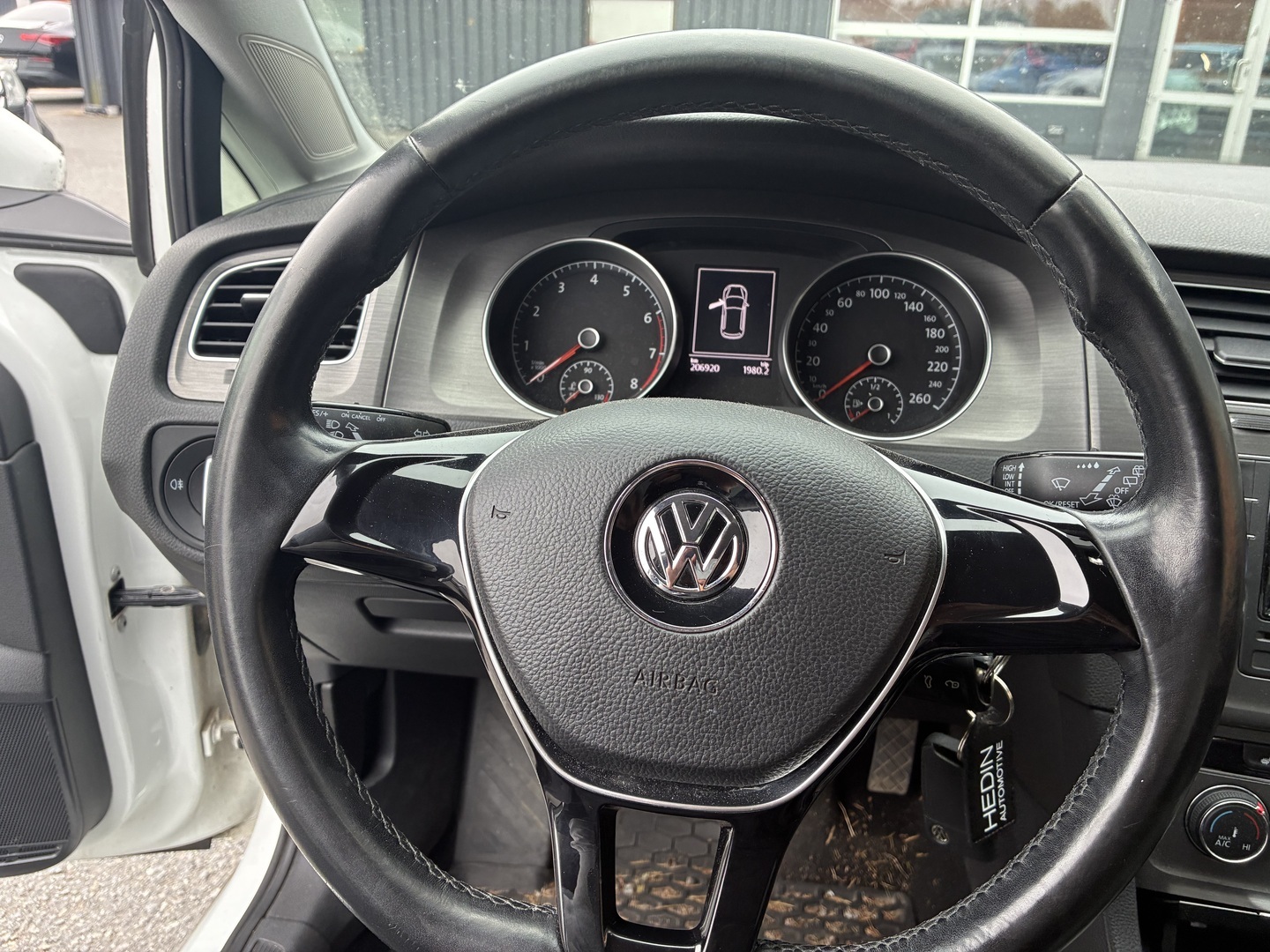 VOLKSWAGEN Golf 2013