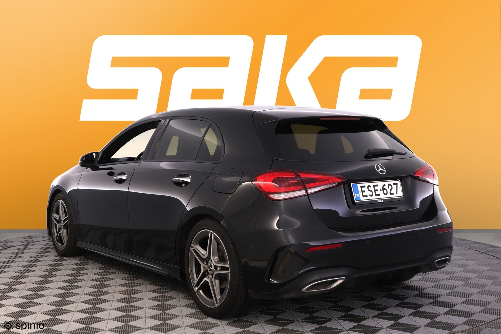 MERCEDES-BENZ A 2018