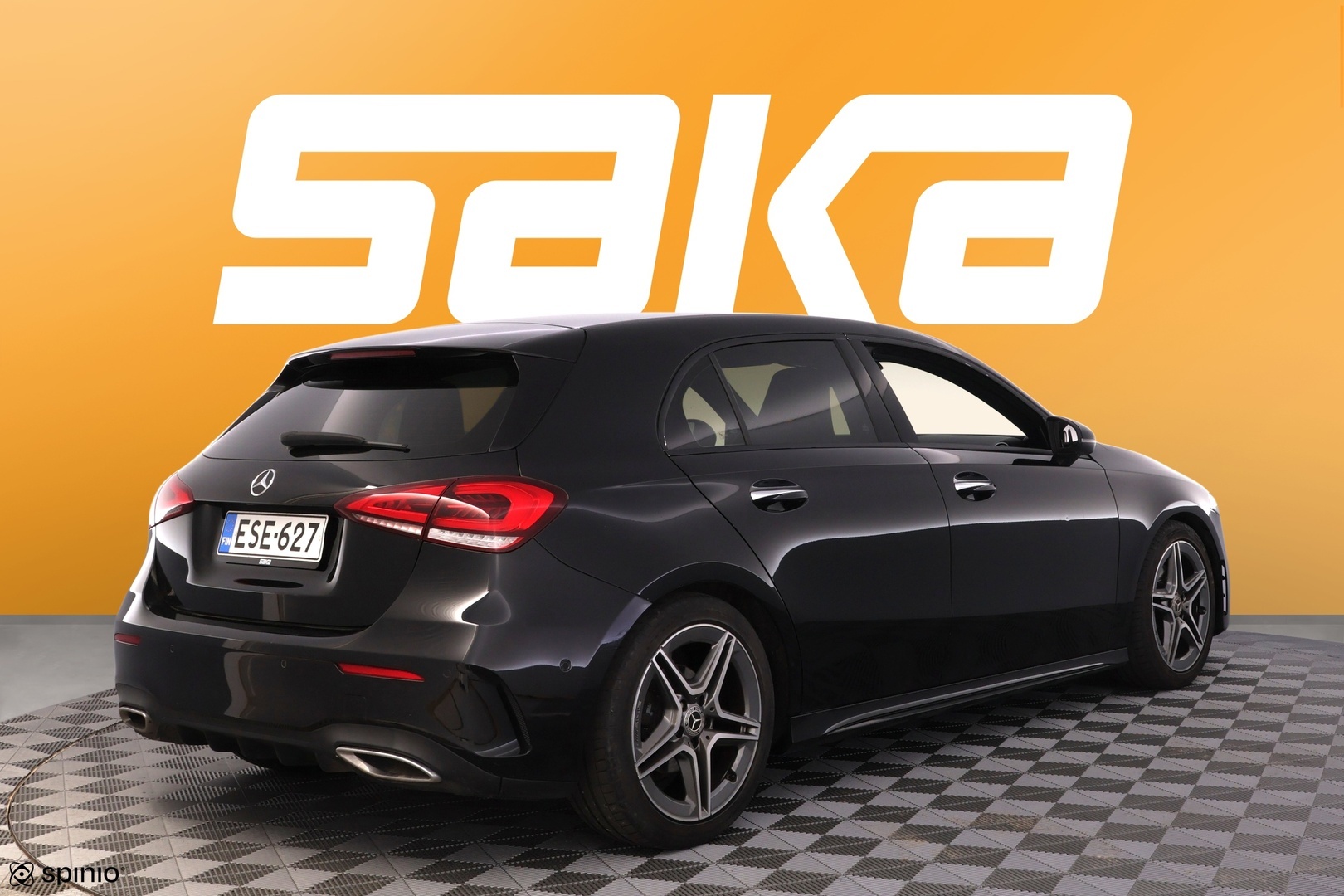 MERCEDES-BENZ A 2018