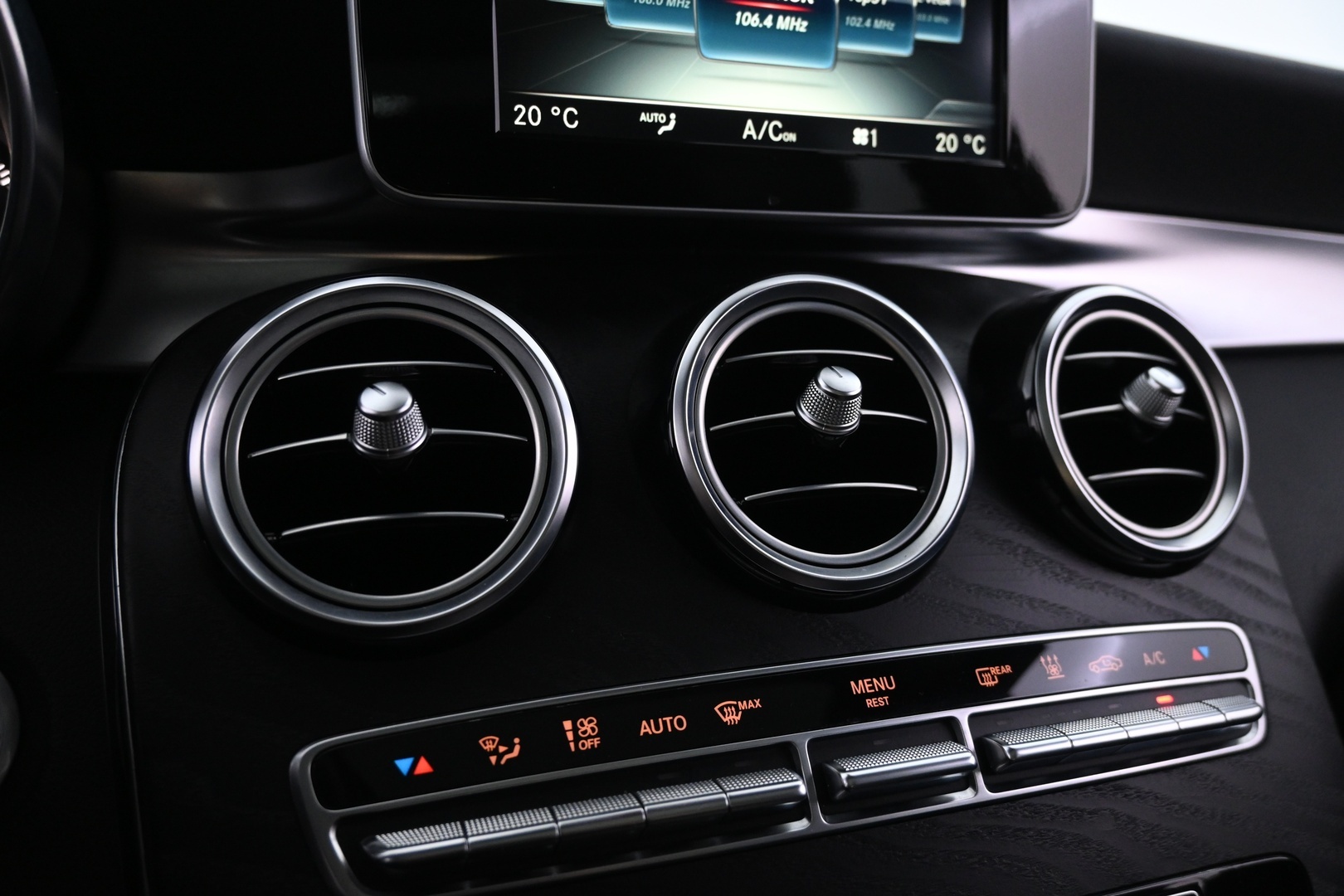 MERCEDES-BENZ GLC 2018