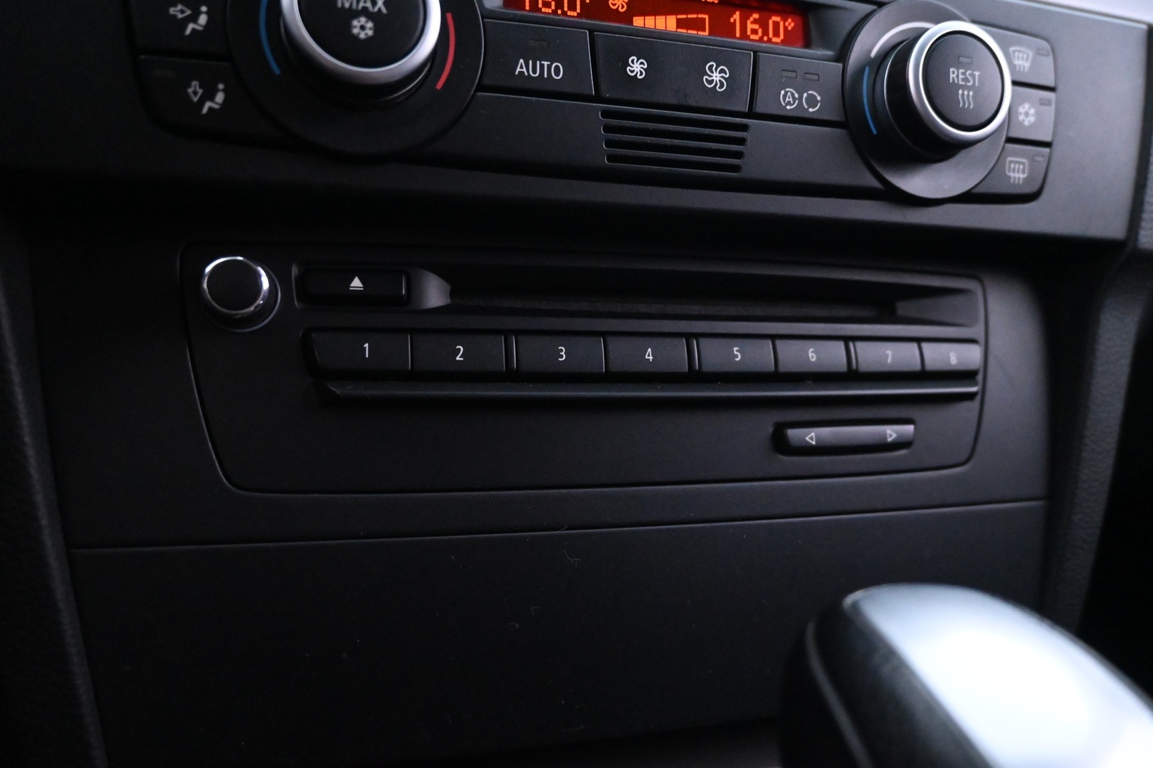 BMW 320 2008