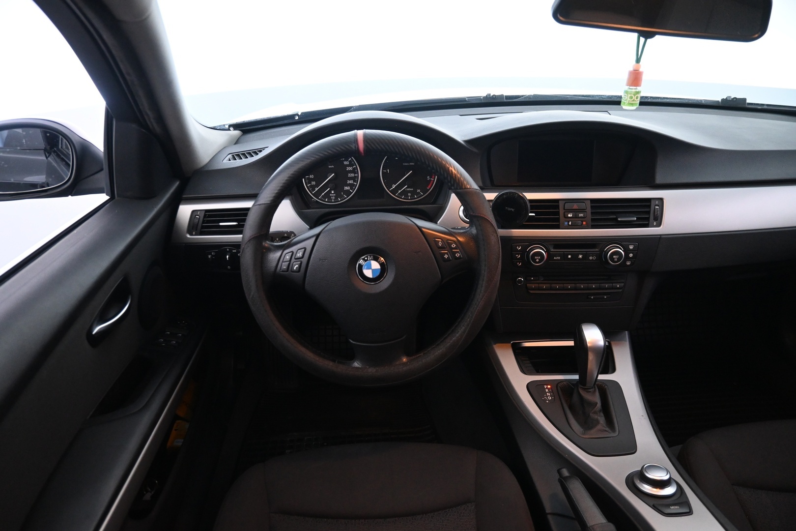 BMW 320 2008