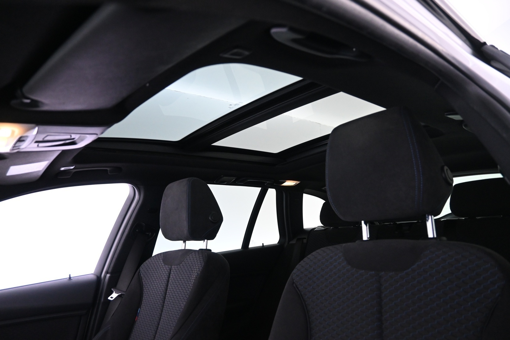 BMW 330 2013