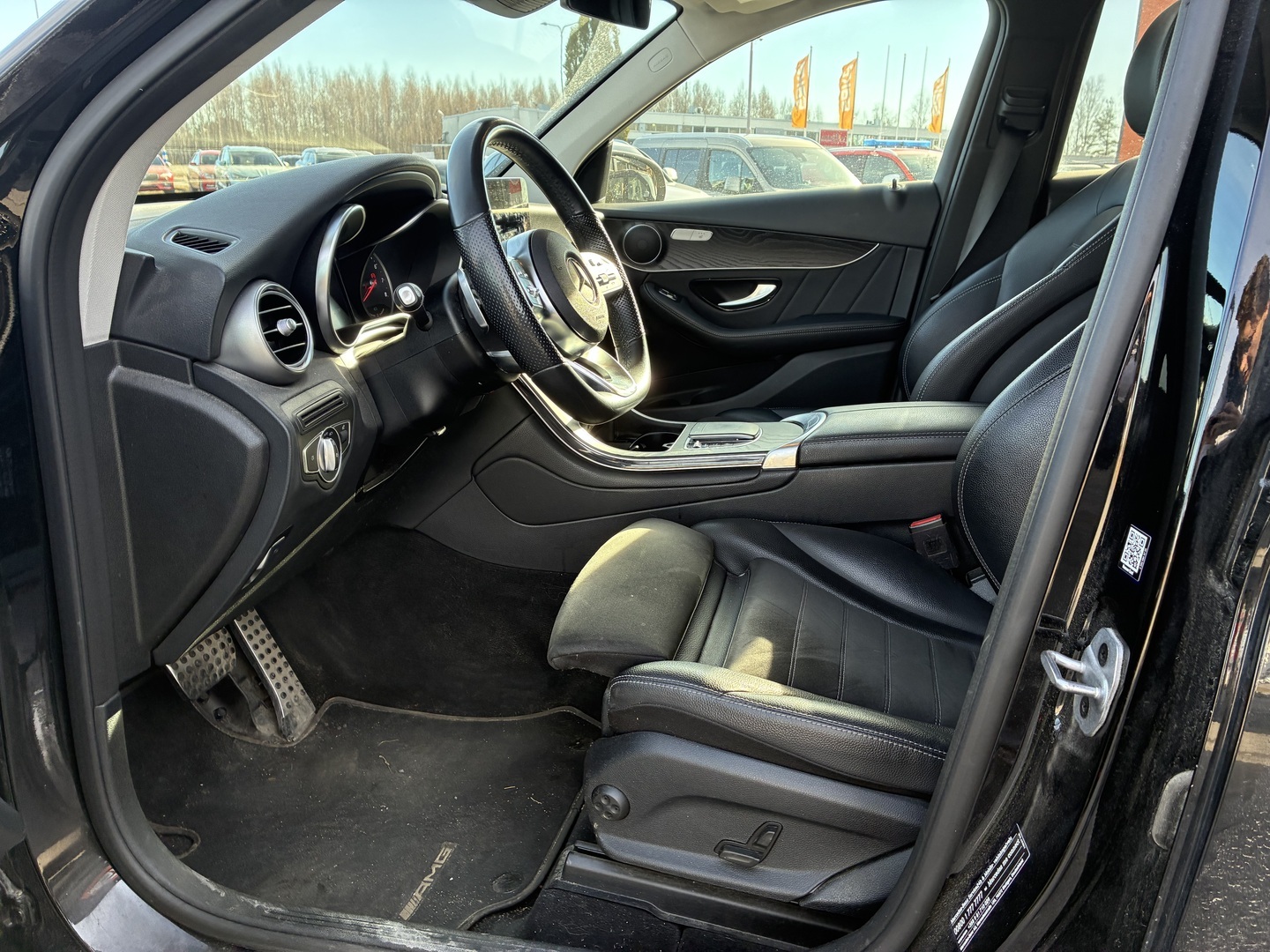 MERCEDES-BENZ GLC 2021