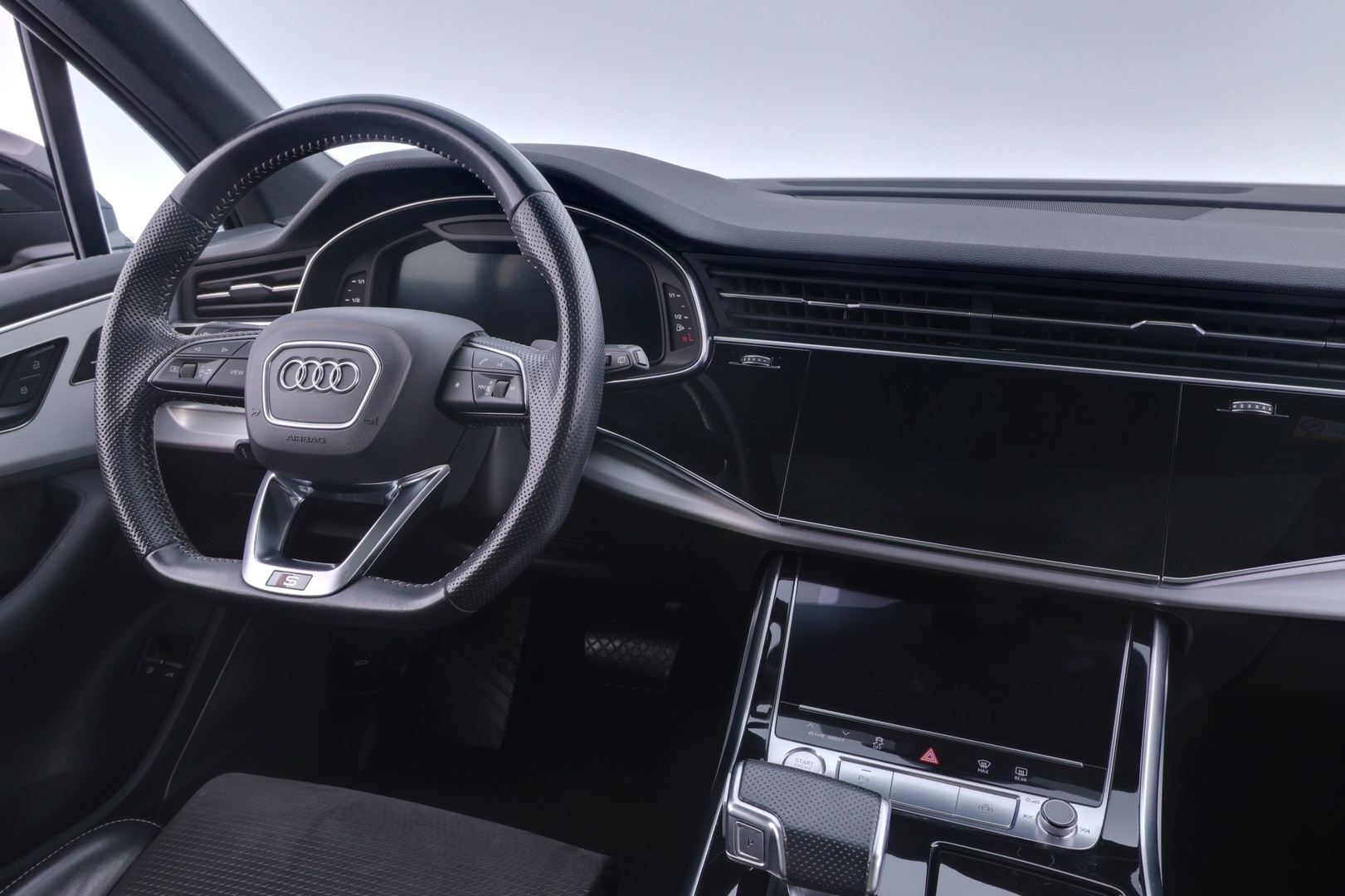 AUDI Q7 2020
