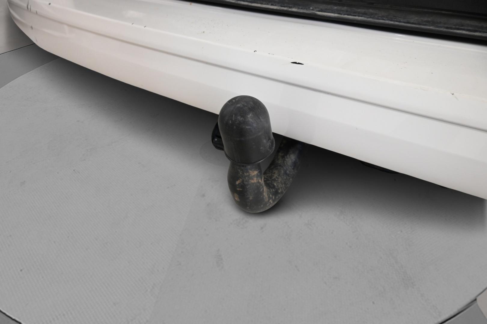 VOLKSWAGEN Caravelle 2016