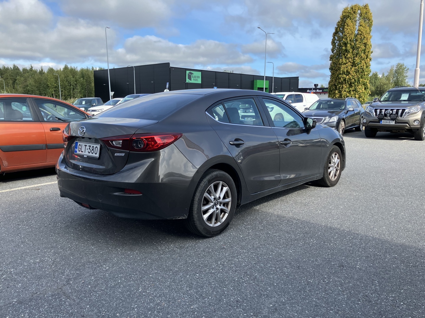 MAZDA 3 2016