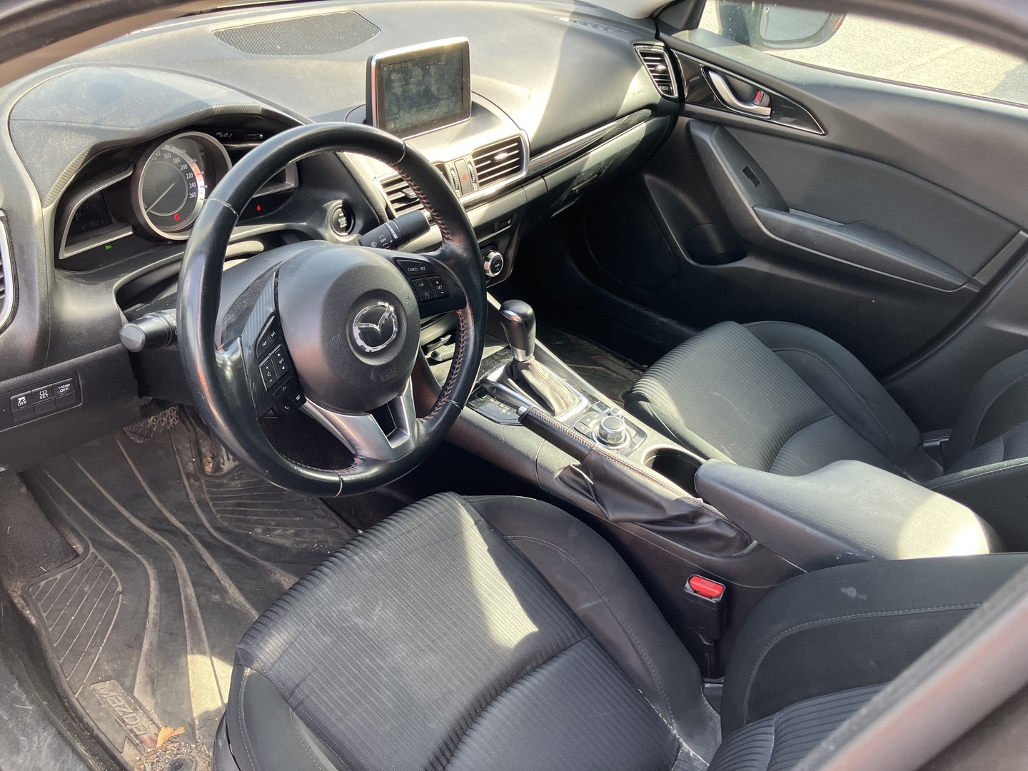 MAZDA 3 2016