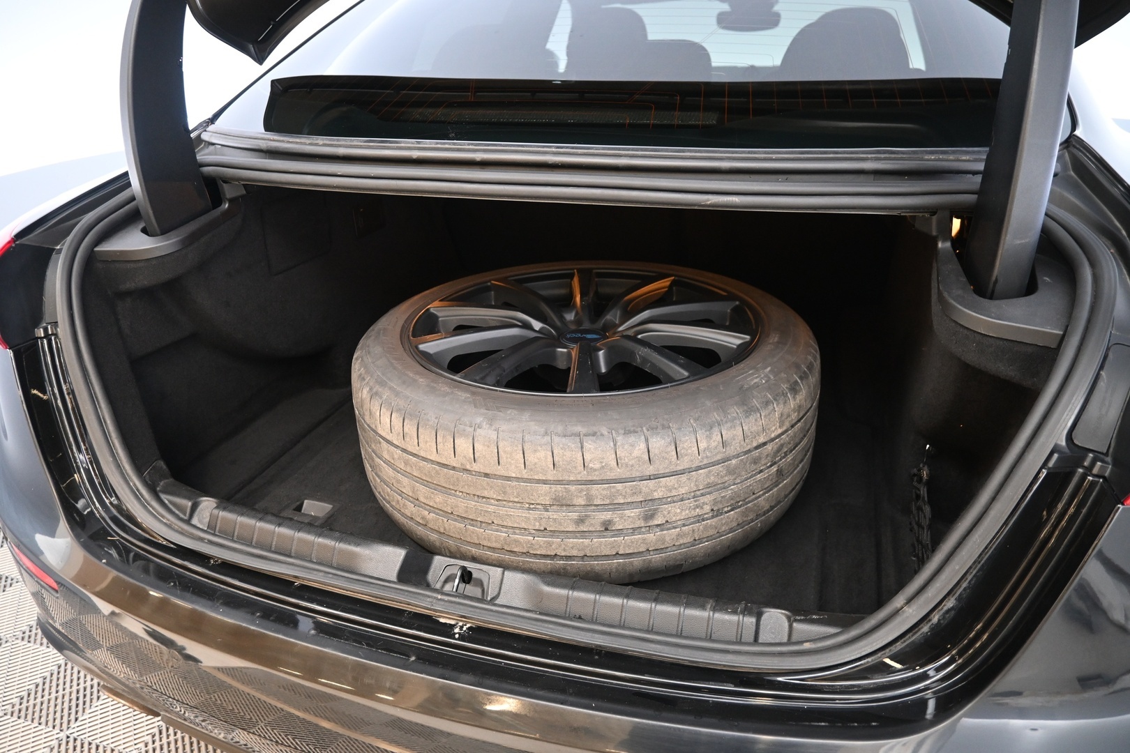 MASERATI Ghibli 2016