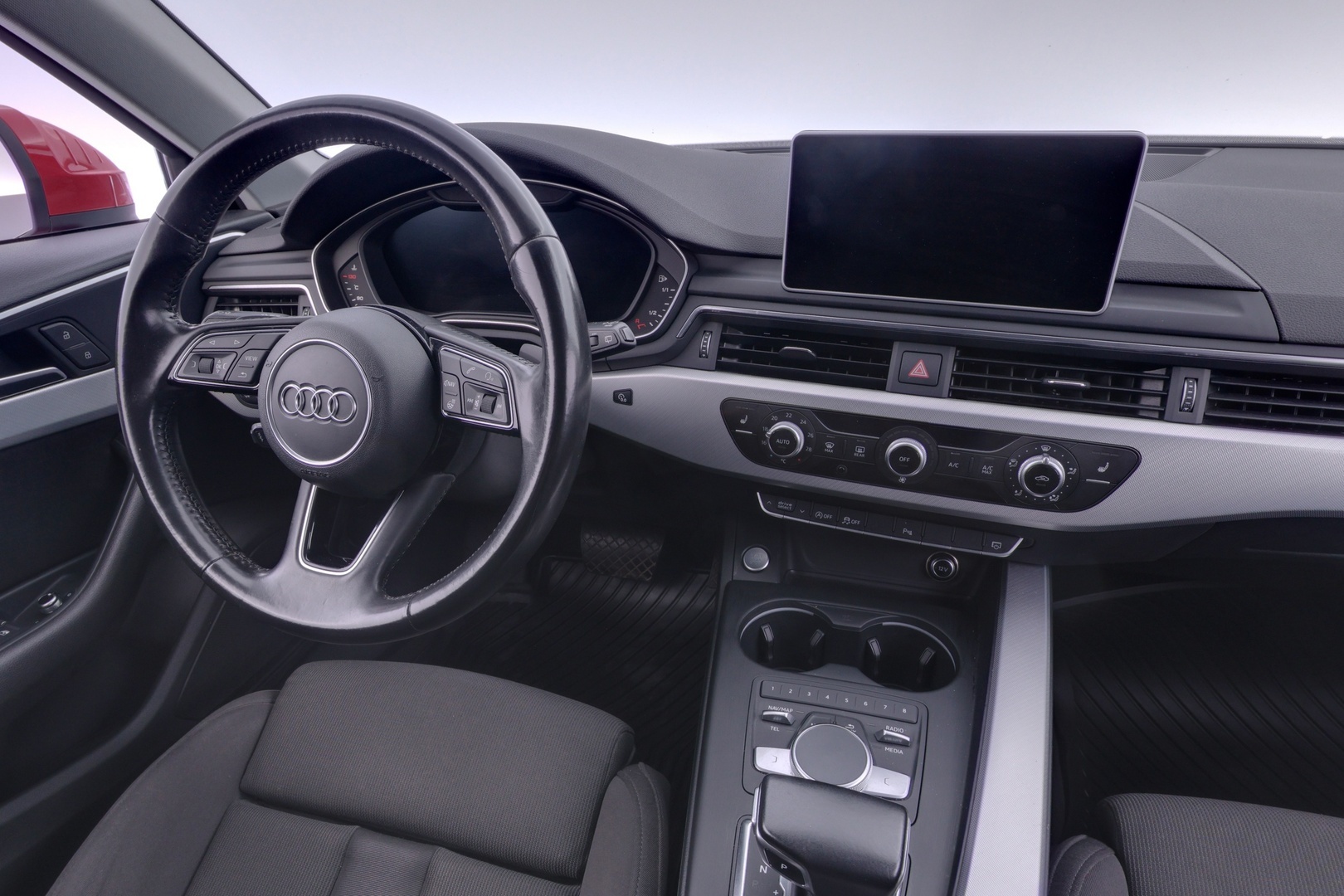 AUDI A4 2016