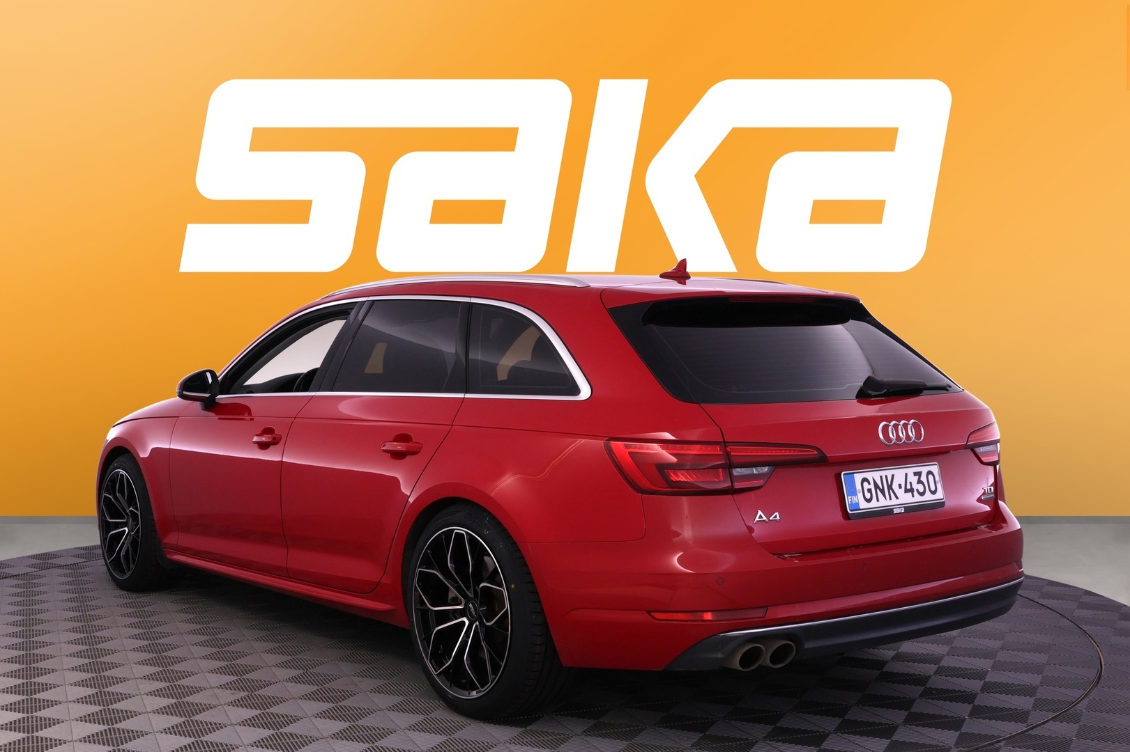 AUDI A4 2016