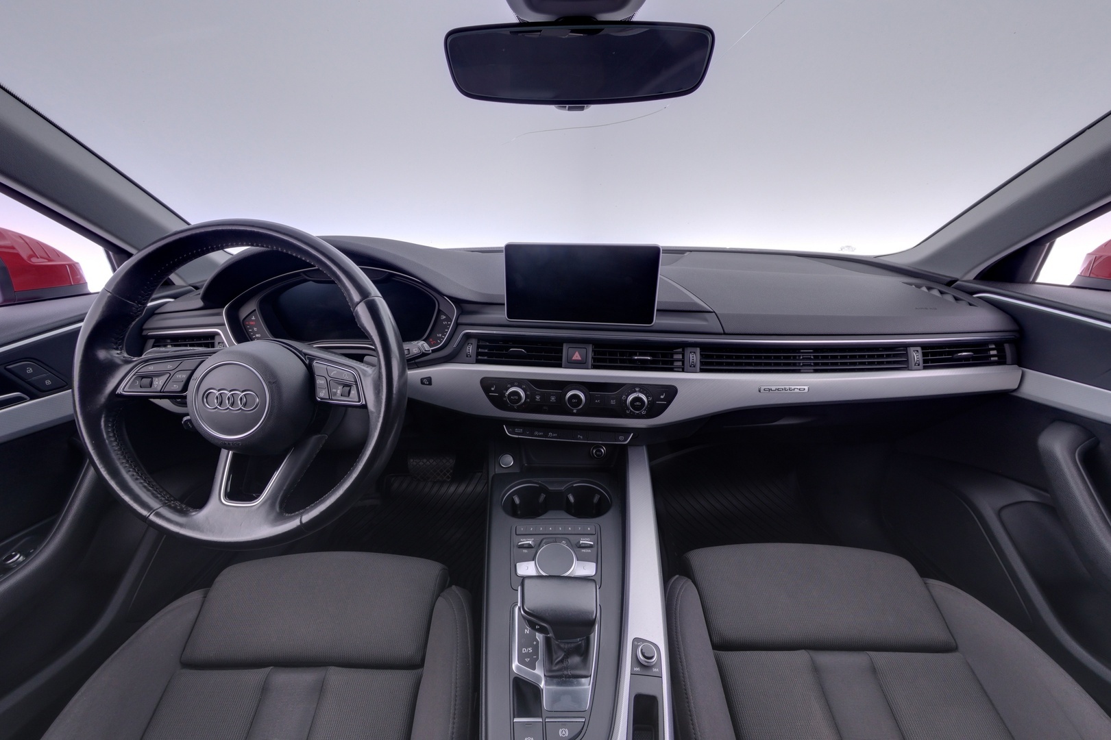 AUDI A4 2016