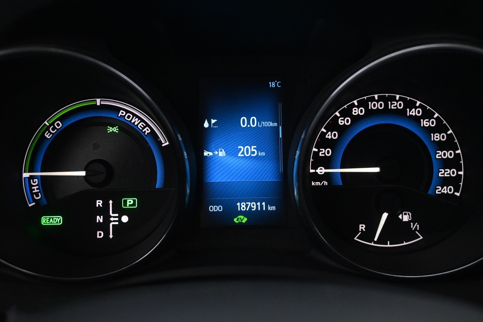 TOYOTA Auris 2016
