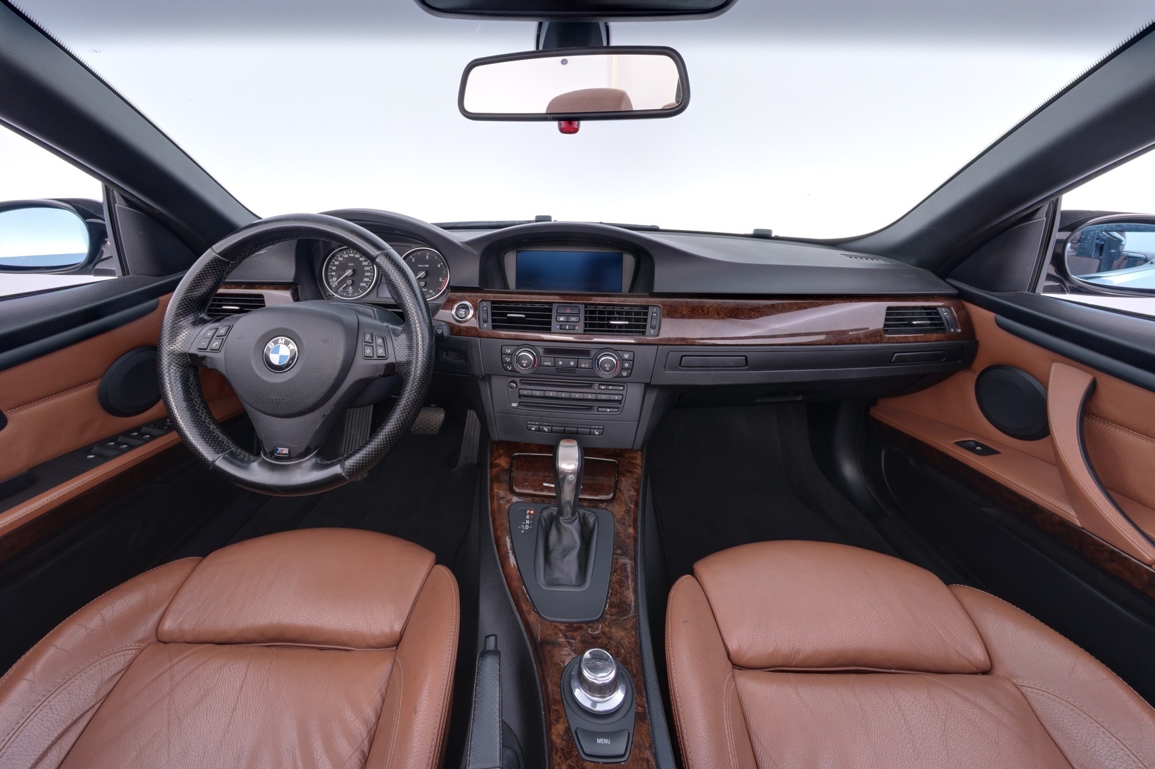 BMW 330 2008