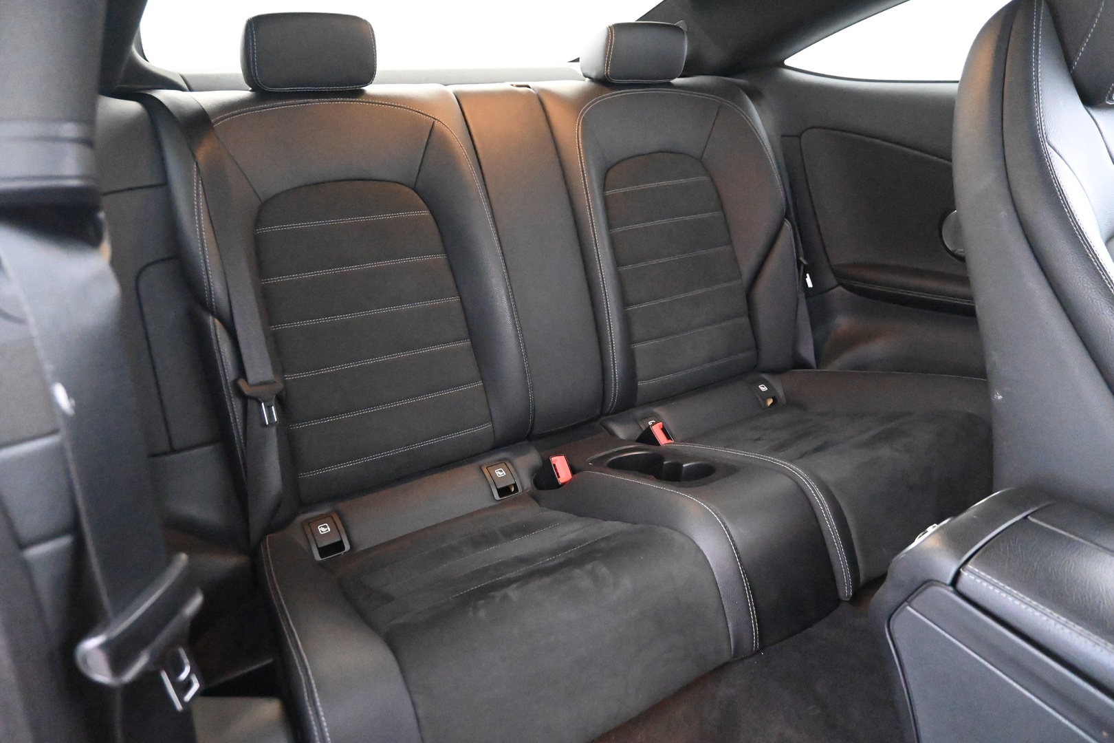 MERCEDES-BENZ C 2017