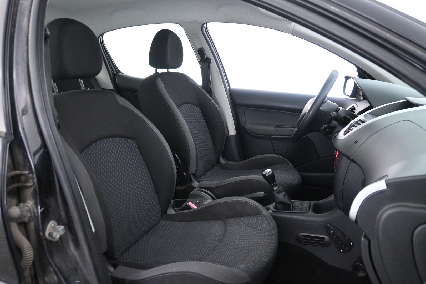 PEUGEOT 206+ 2010