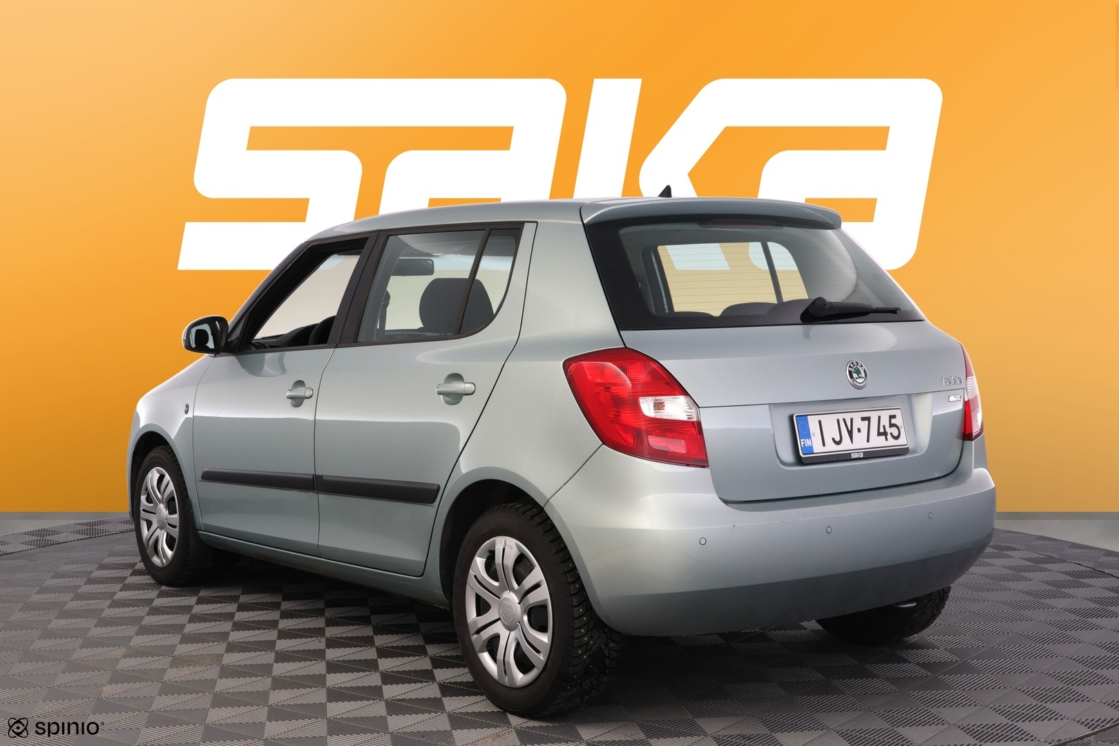 SKODA Fabia 2011