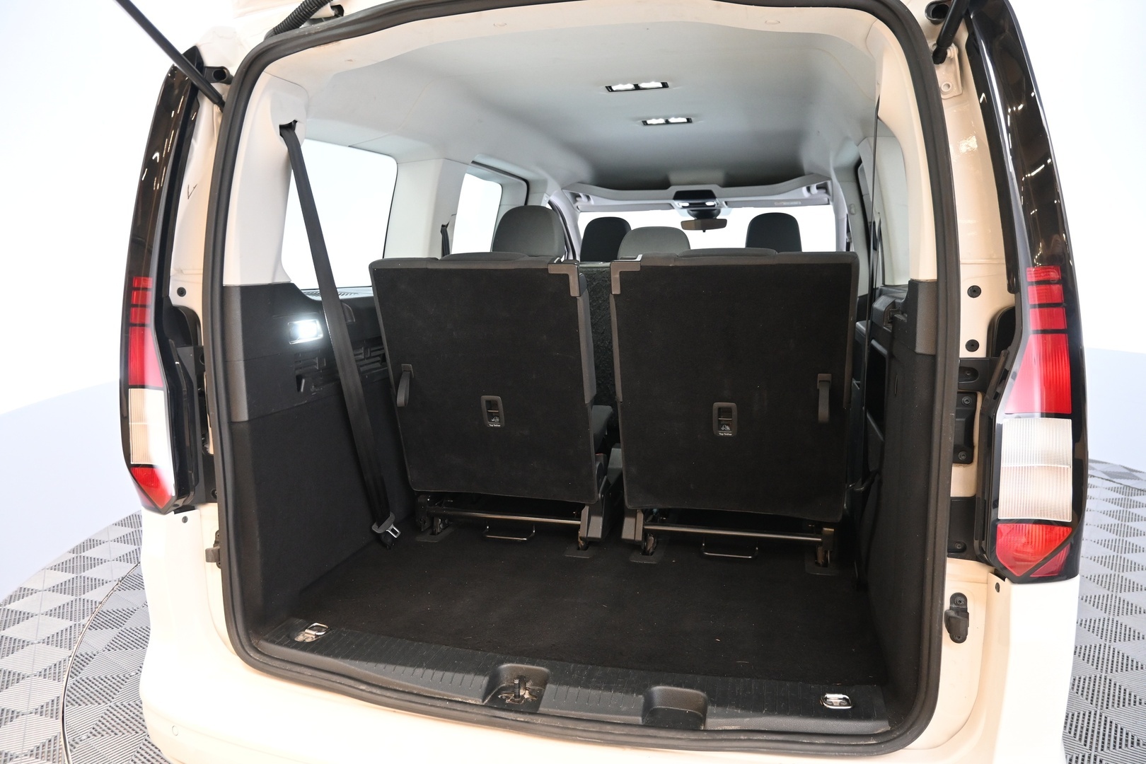 VOLKSWAGEN CADDY MAXI 2022