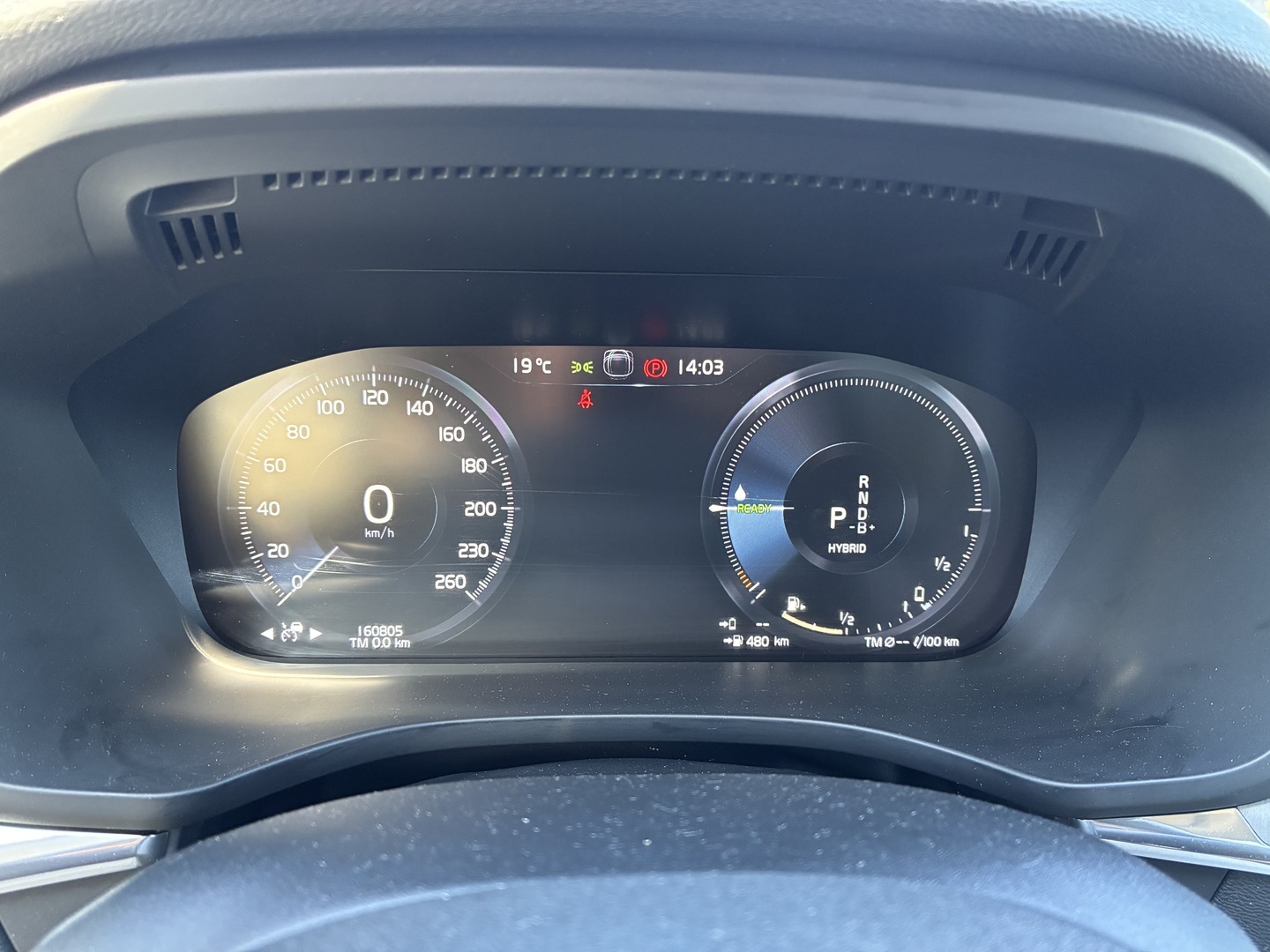 VOLVO XC60 2021