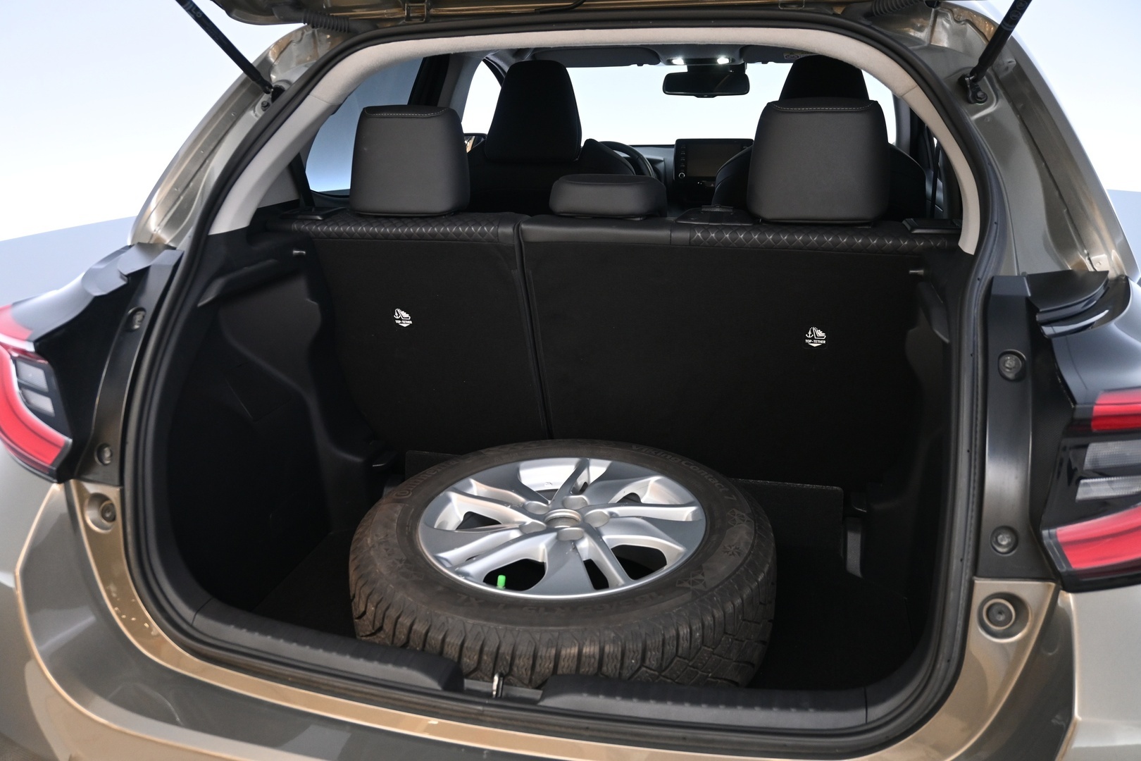 MAZDA 2 2023