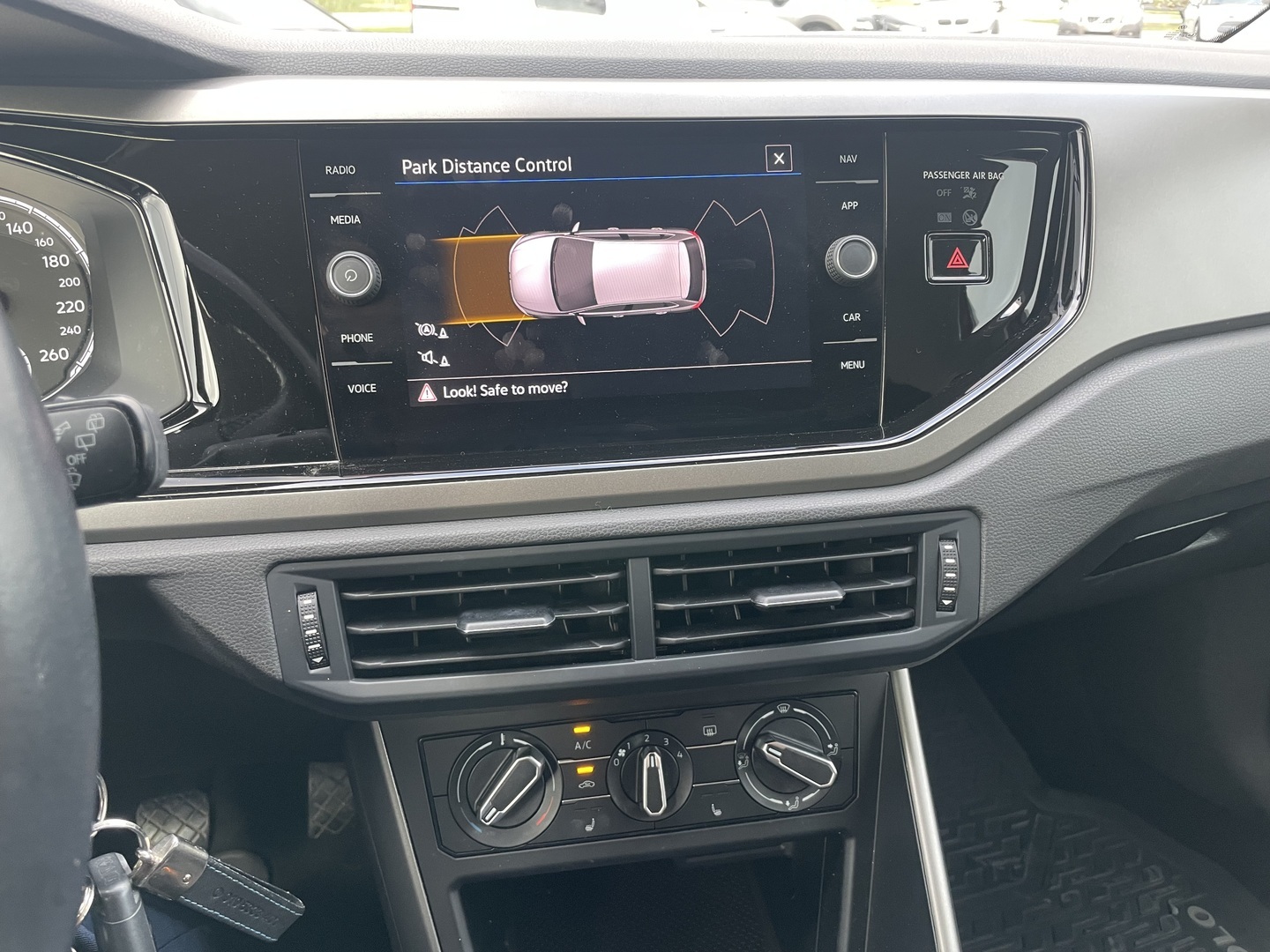 VOLKSWAGEN Polo 2021