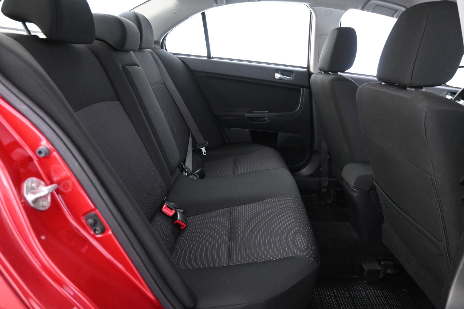 MITSUBISHI Lancer 2011