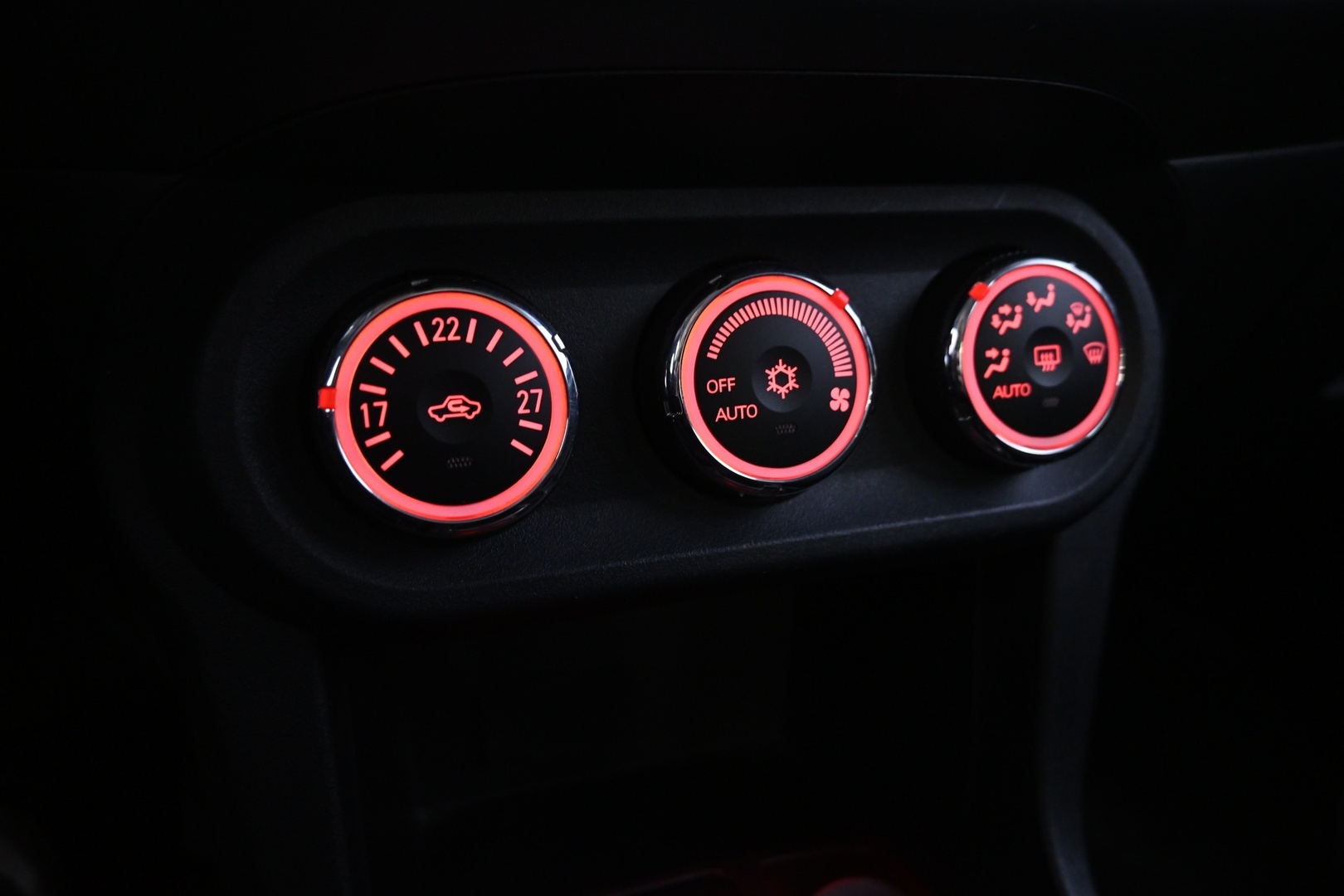 MITSUBISHI Lancer 2011