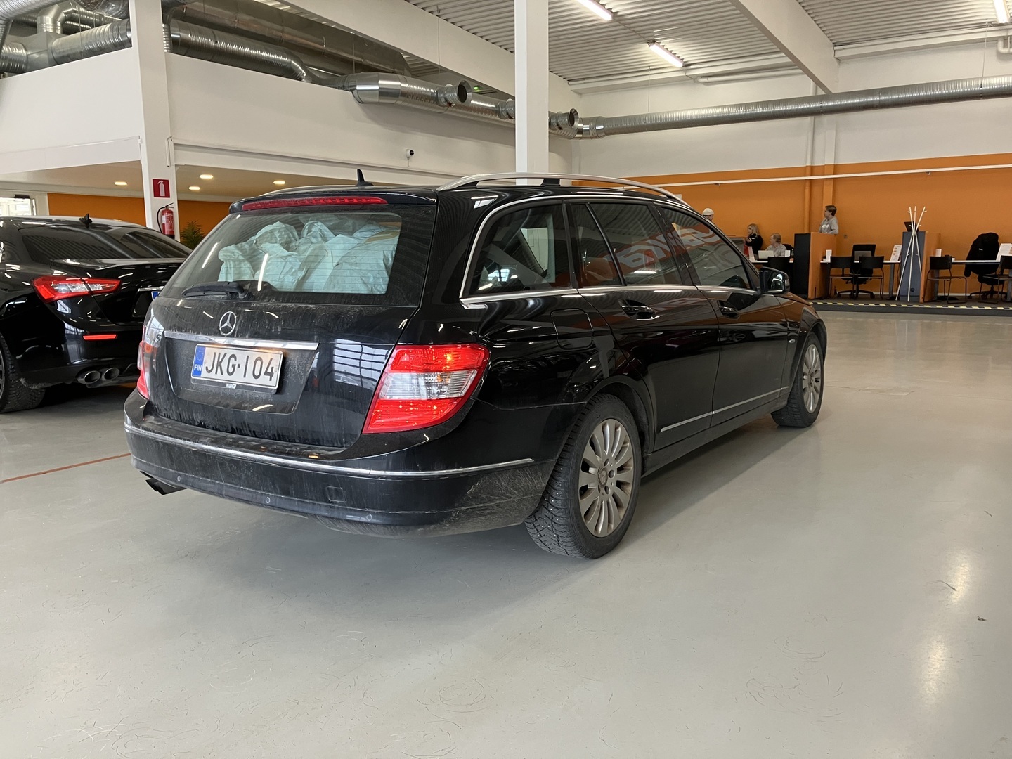 MERCEDES-BENZ C 2011