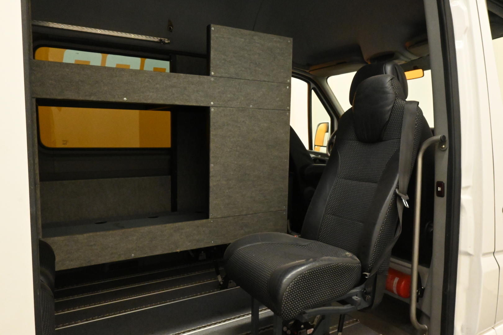 MERCEDES-BENZ SPRINTER 2009