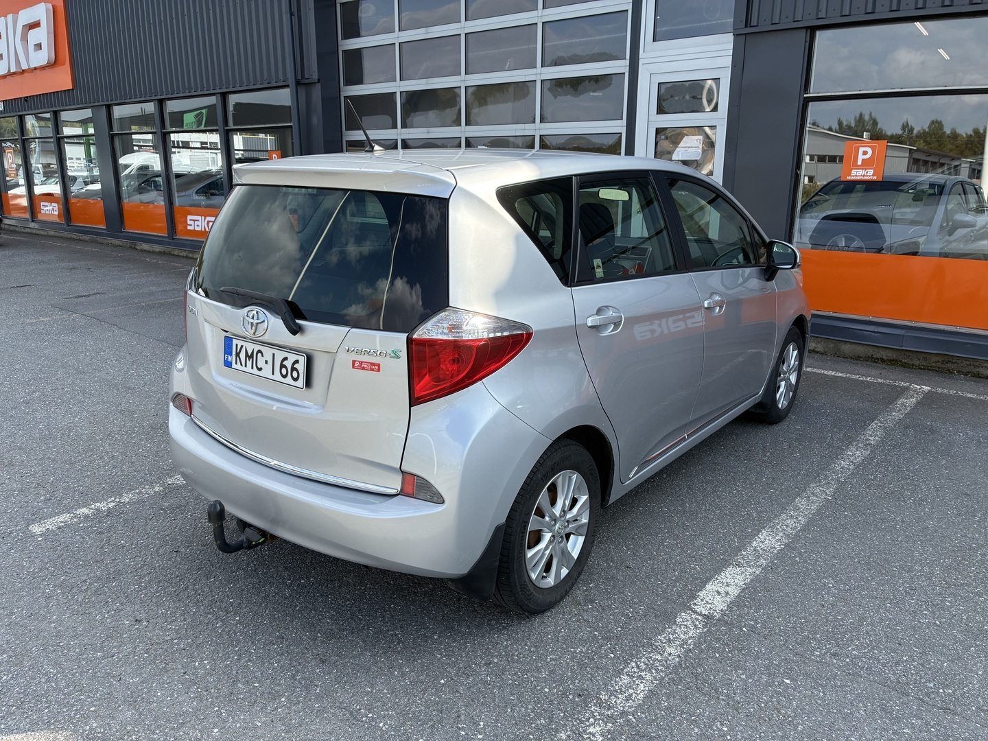 TOYOTA Verso-S 2013