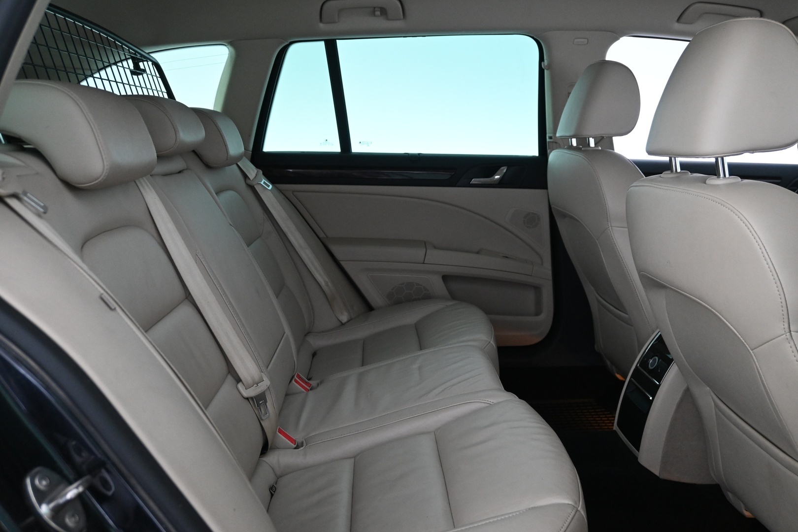 SKODA Superb 2014