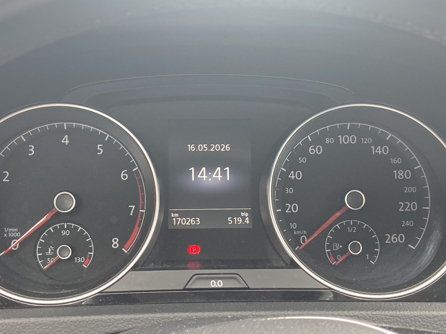 VOLKSWAGEN Golf 2016